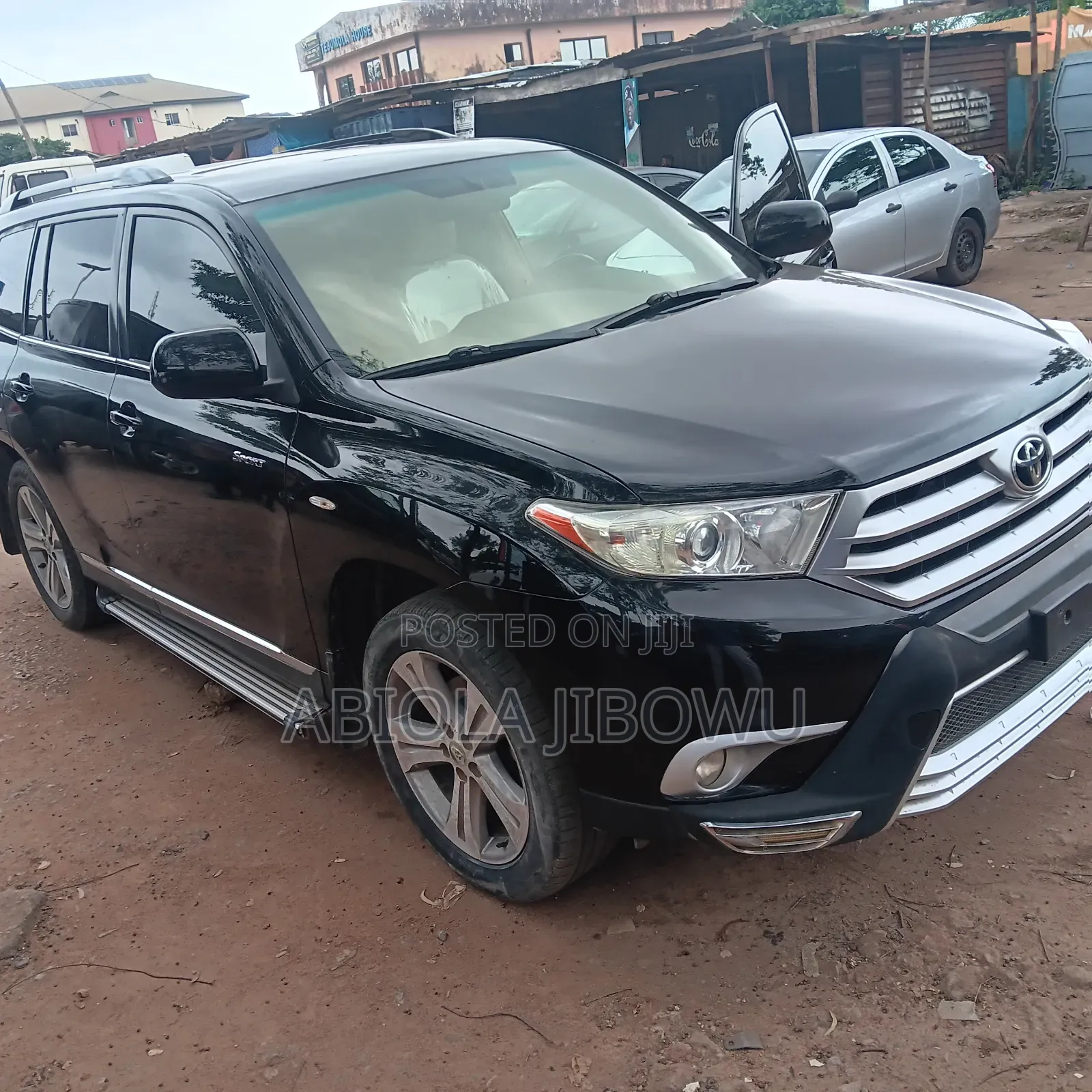 Toyota Highlander 2.7L 2WD 2013 Black
