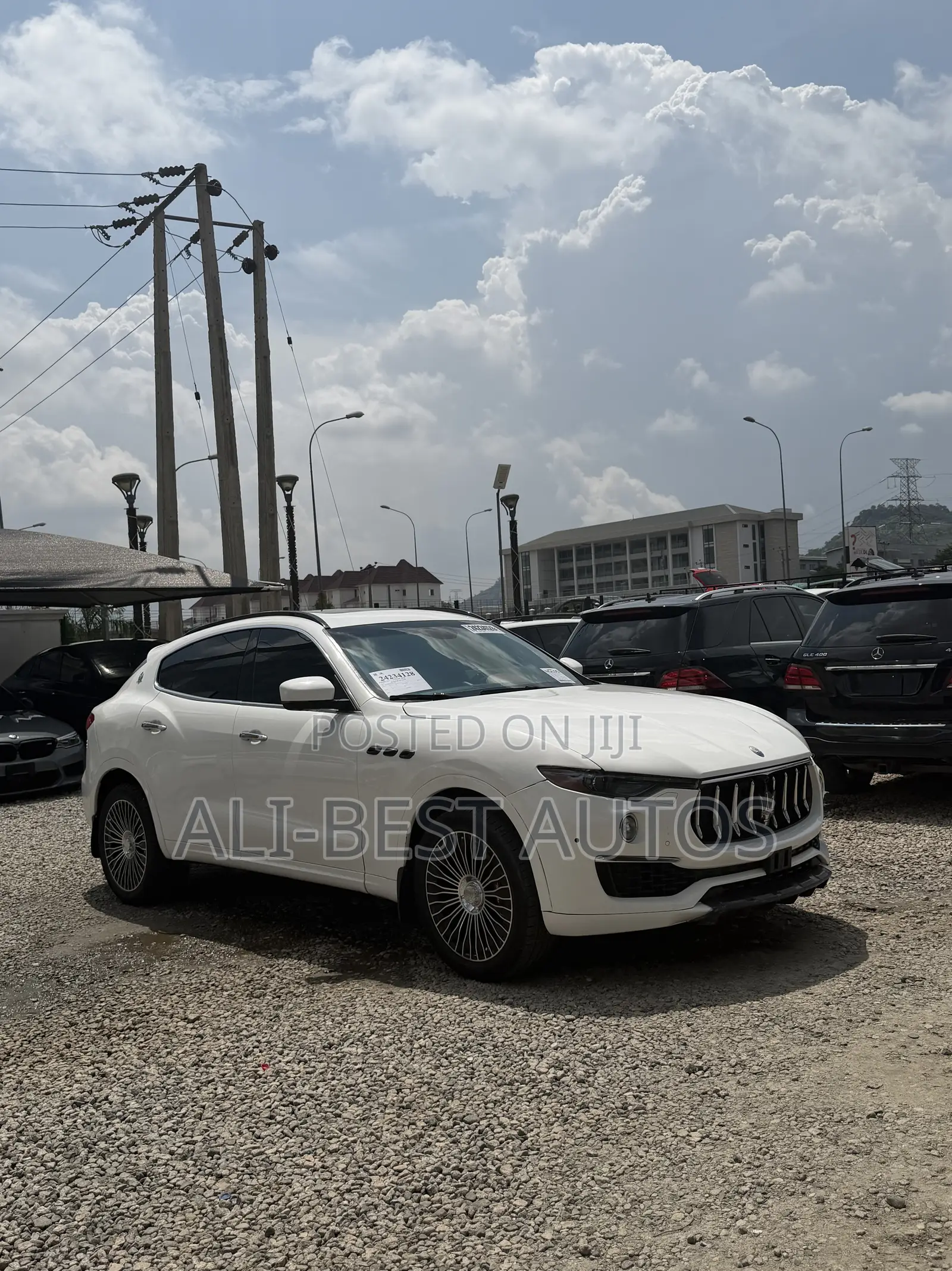 Maserati Levante S AWD 2017 White