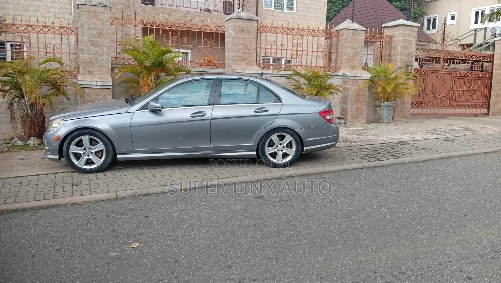 Mercedes-Benz C300 2008 Gray