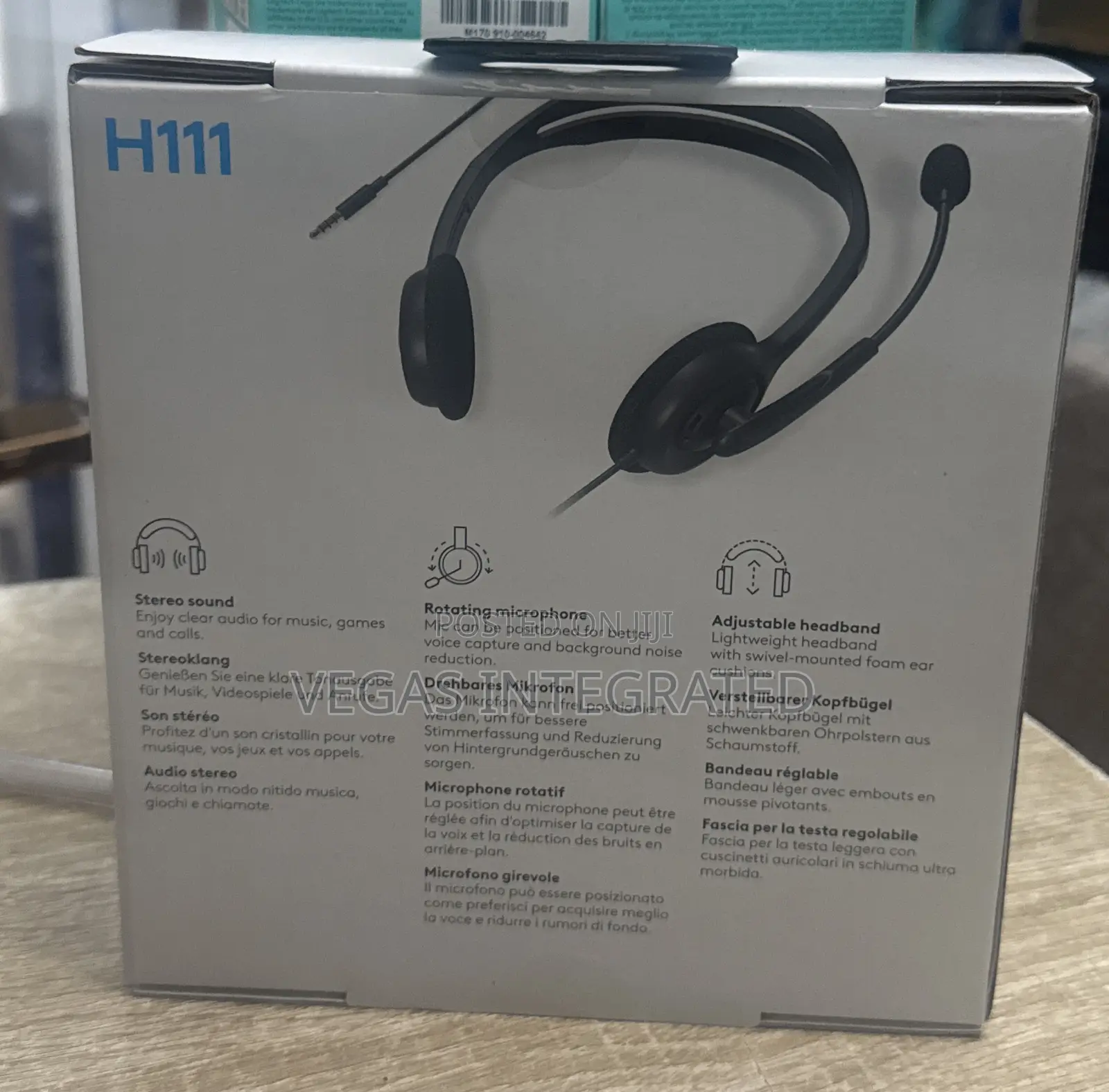 Logitech H111 Wired Headset, Stereo Headphones With Noise-Cancellation