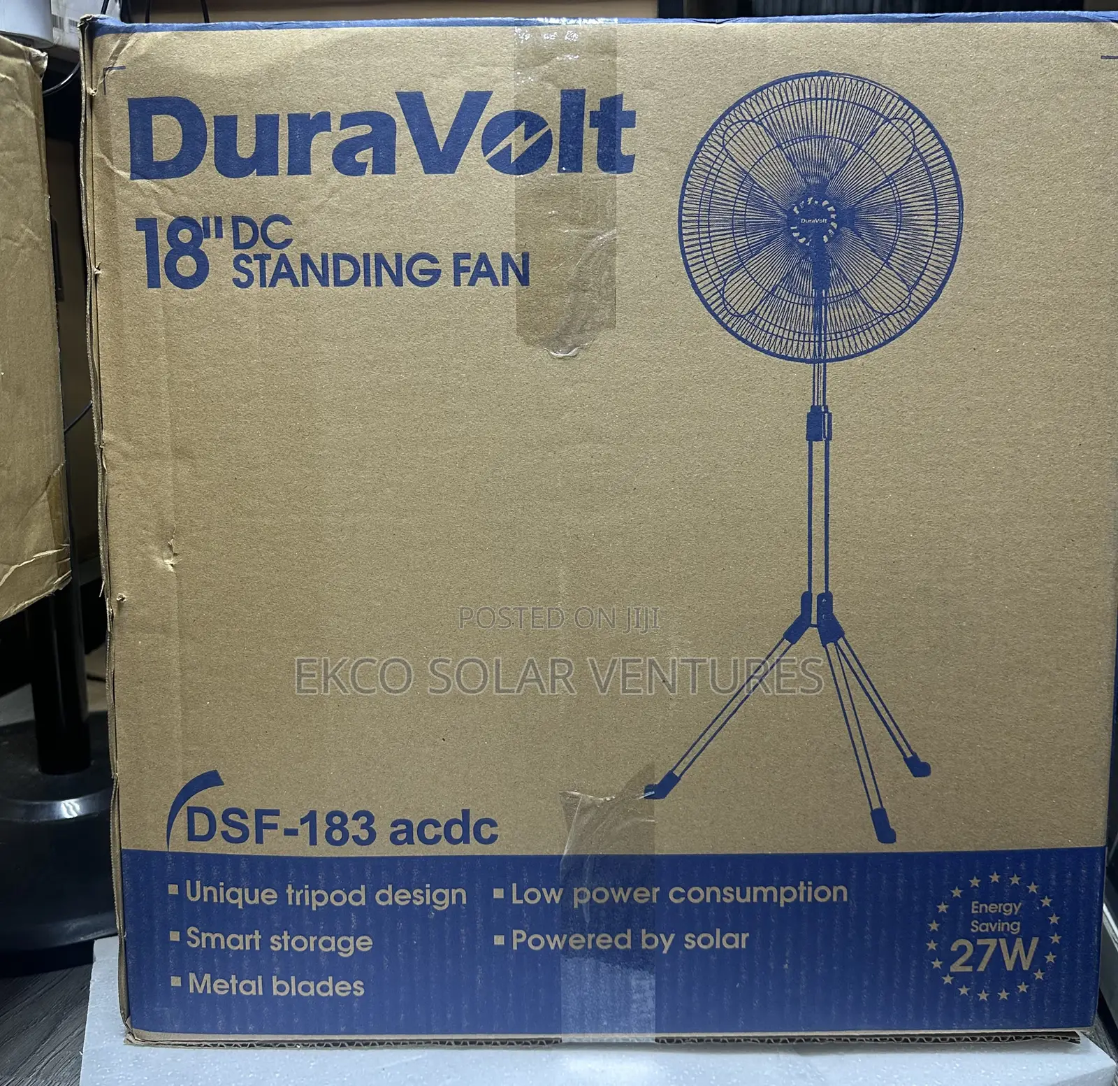 DuraVolt 18" AC/DC Standing Fan