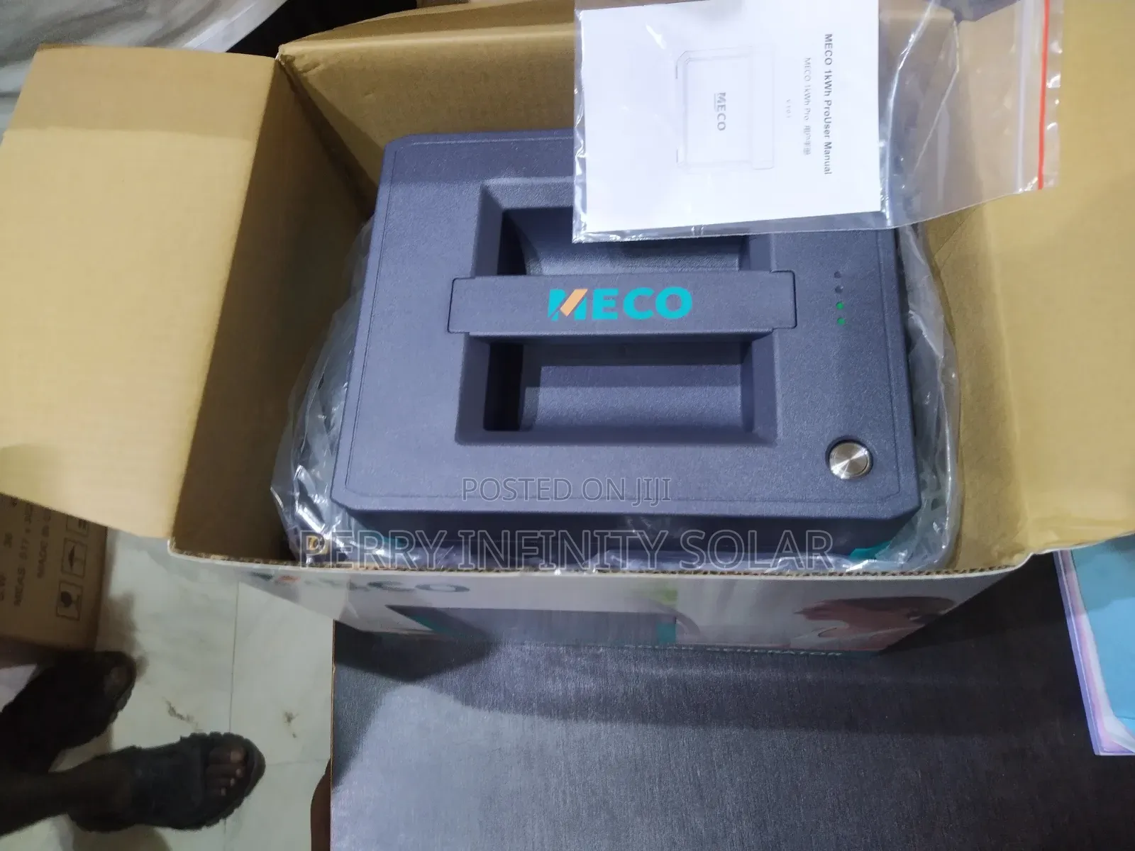 MECO 1kWh Pro Solar Generator | 500W Pure Sine Wave | LiFePO4 Battery