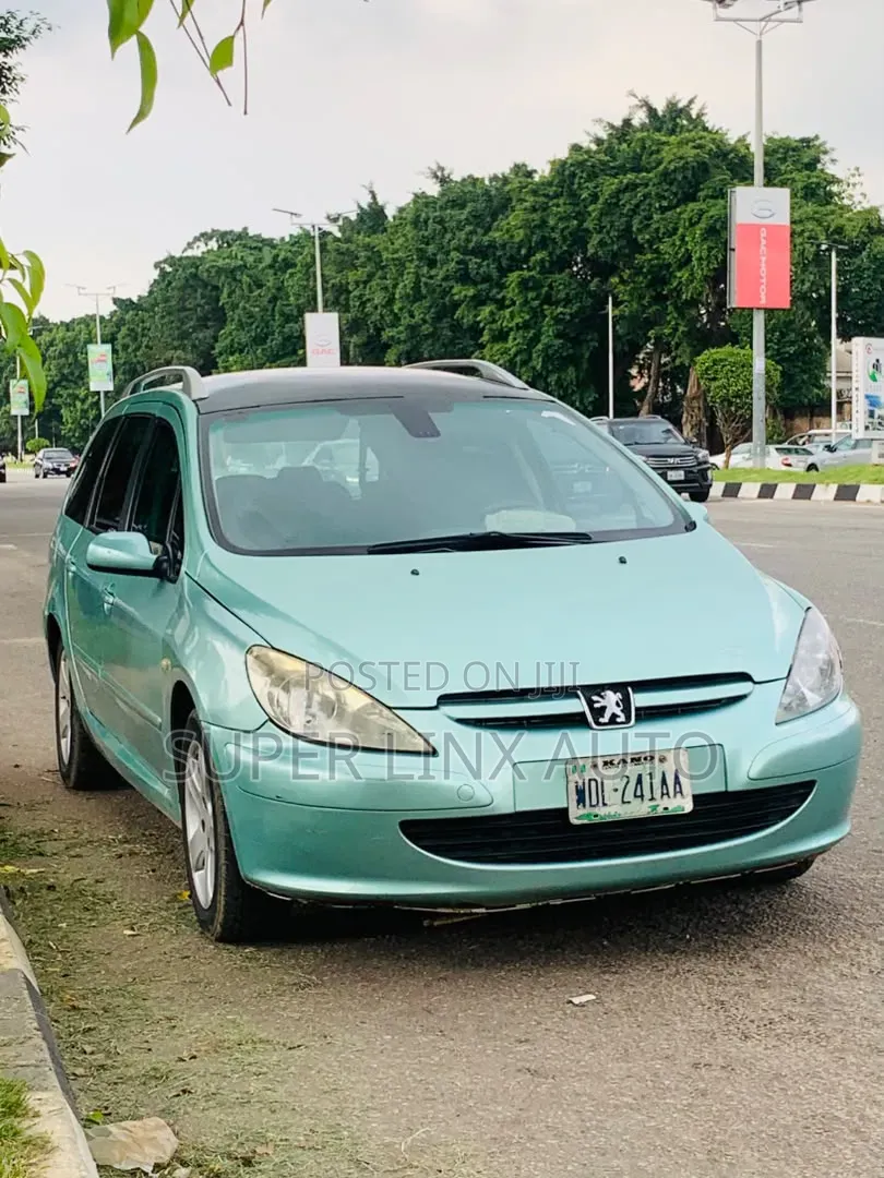 Peugeot 307 2008 Green