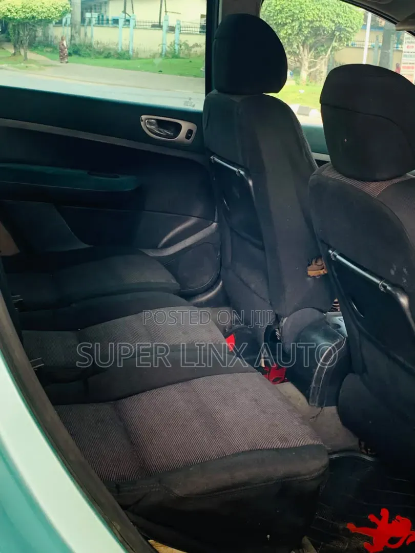 Peugeot 307 2008 Green