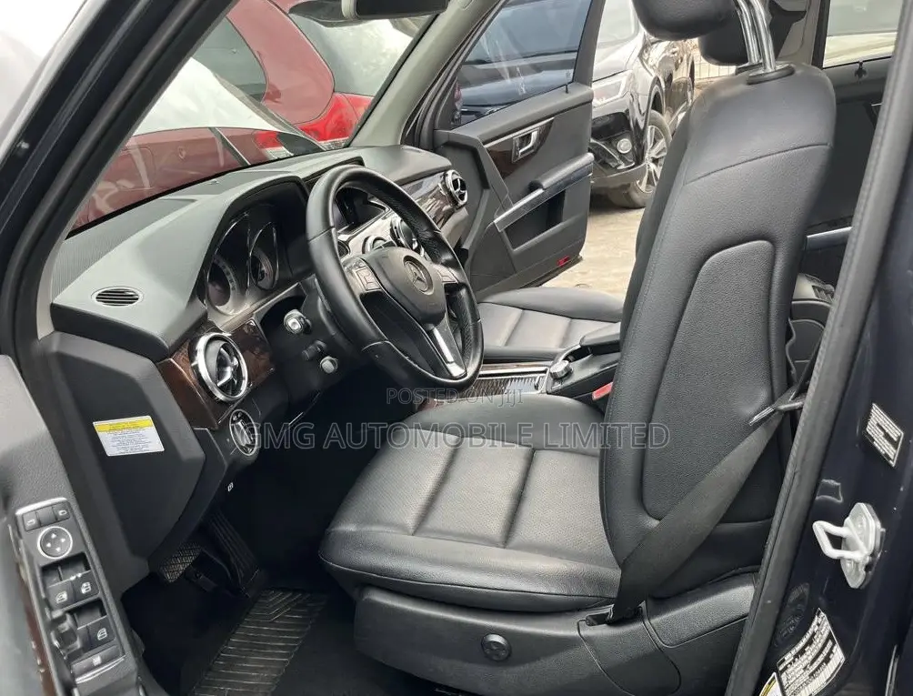 Mercedes-Benz GLK-Class 350 4MATIC 2013 Gray