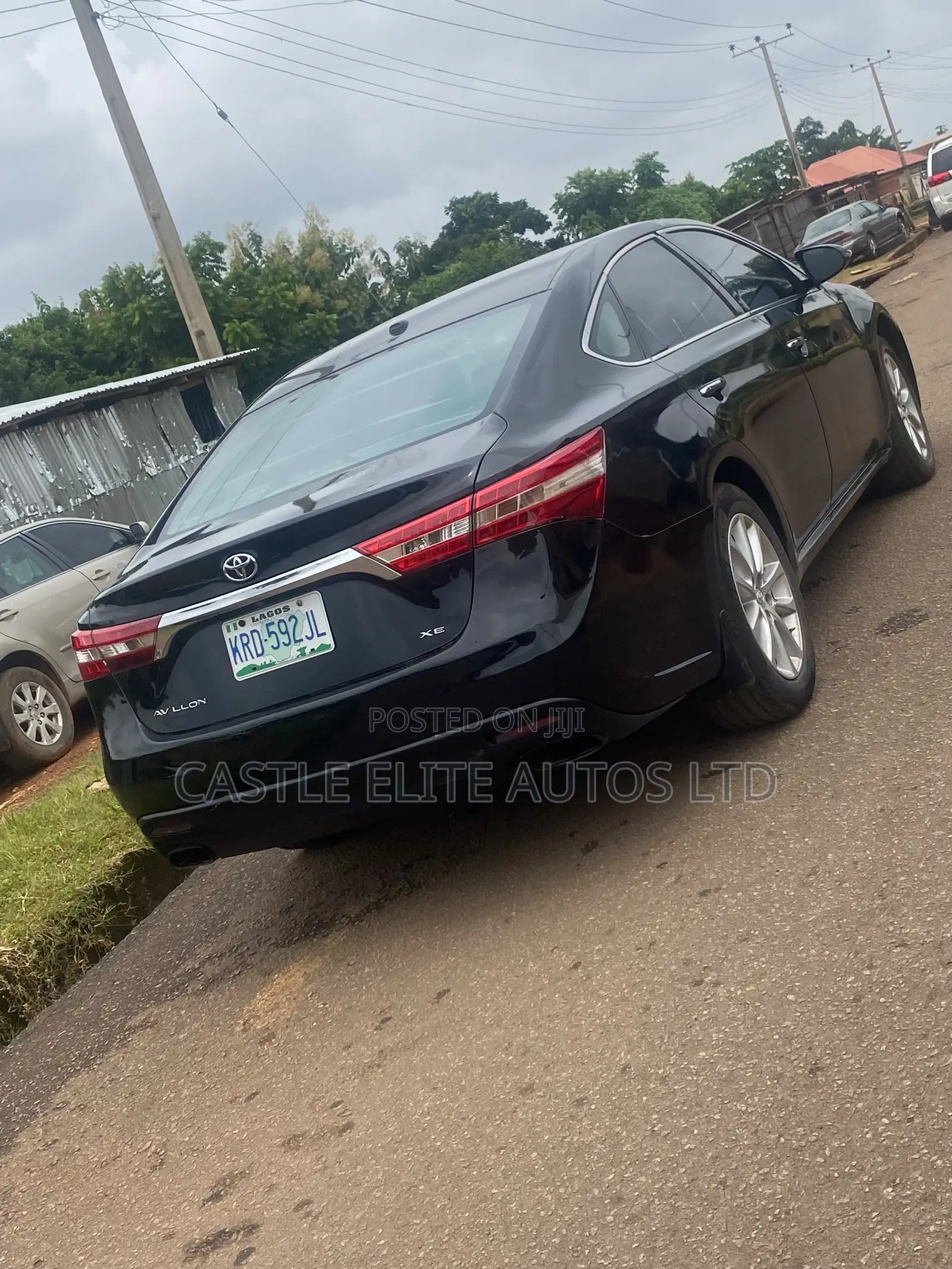 Toyota Avalon XLE 4dr Sedan (3.5L 6cyl 6A) 2014 Black