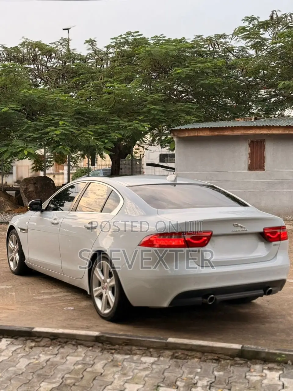 Jaguar XE 2017 White
