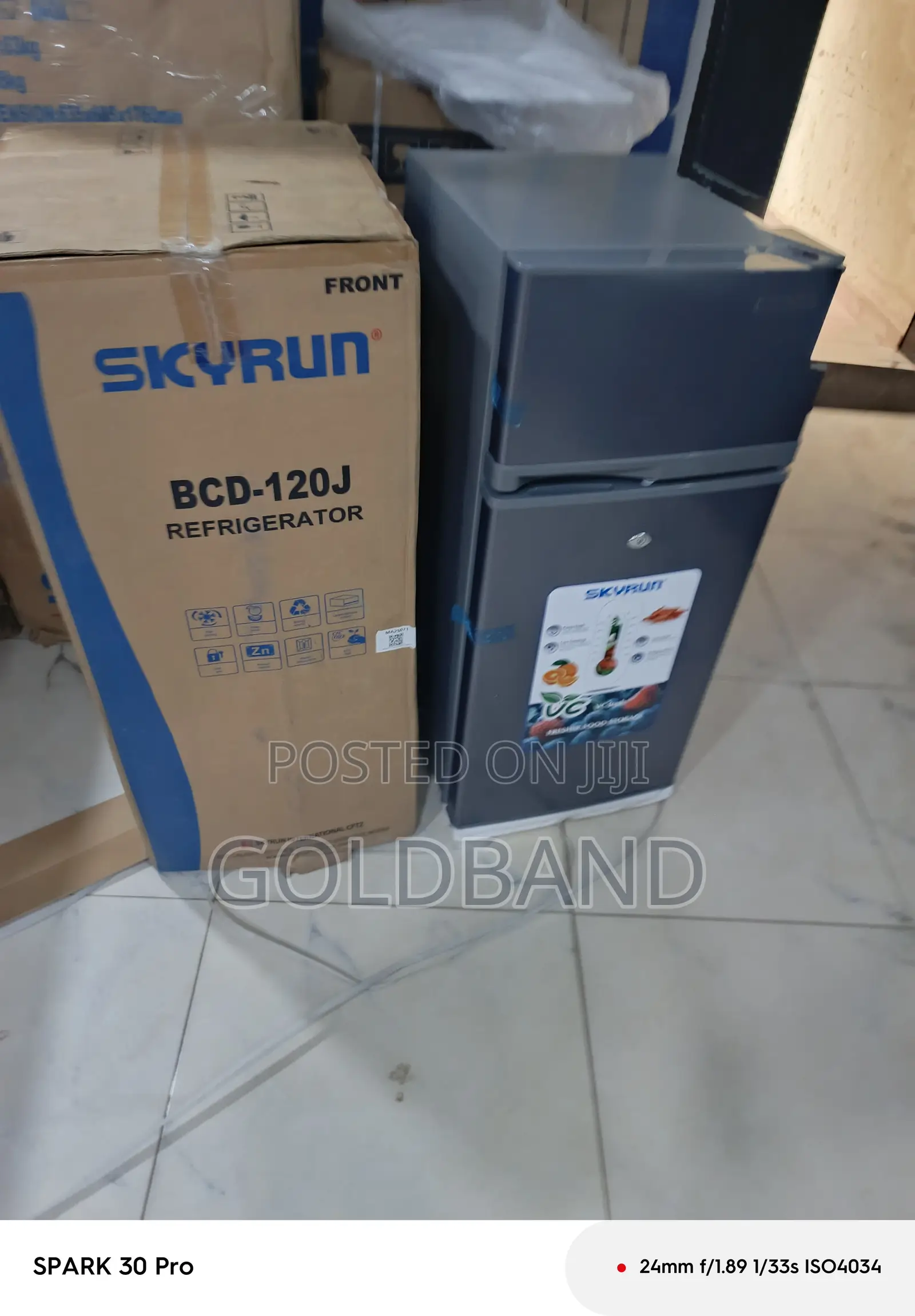 Skyrun BCD-120 120L Mini Family Refrigerator