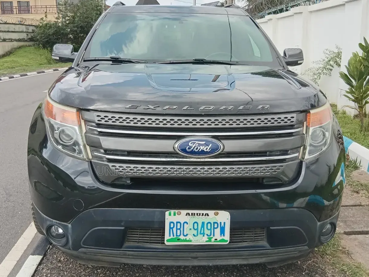 Ford Explorer Limited 4dr SUV AWD (3.5L 6cyl 6A) 2015 Black