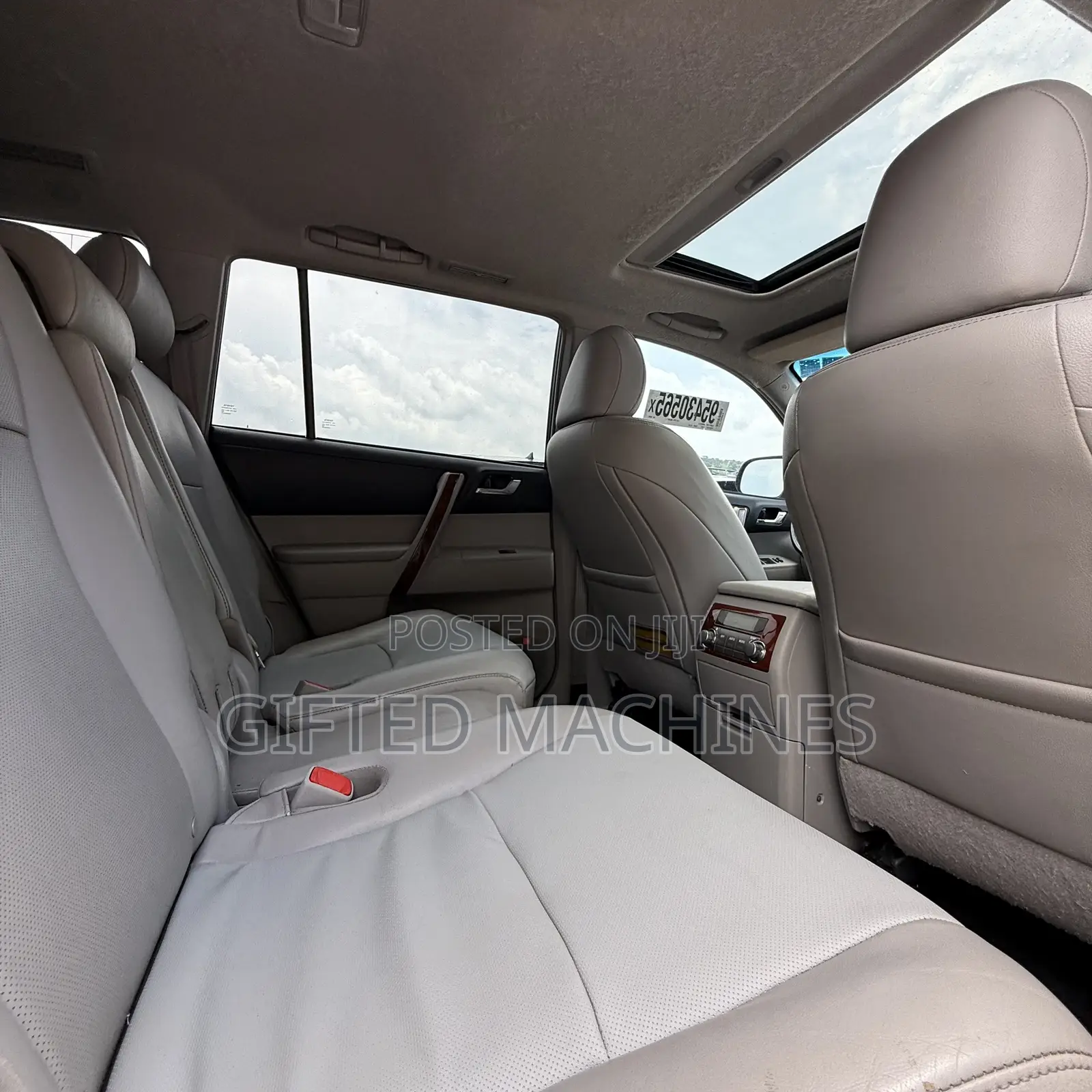 Toyota Highlander Limited 3.5L 2WD 2013 White