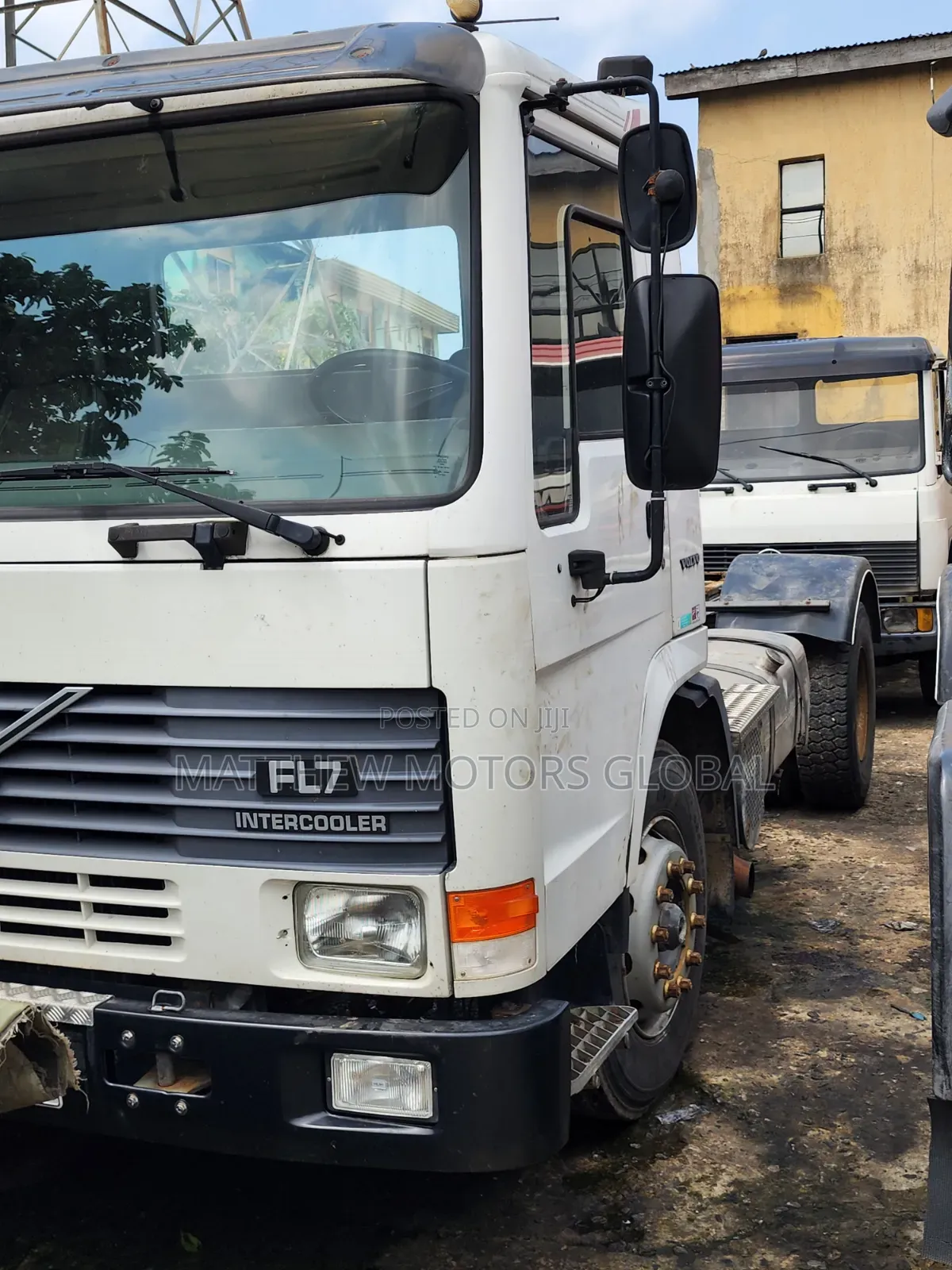 Super Clean Foreign Used Volvo FL7 Cap and Chassis Truck