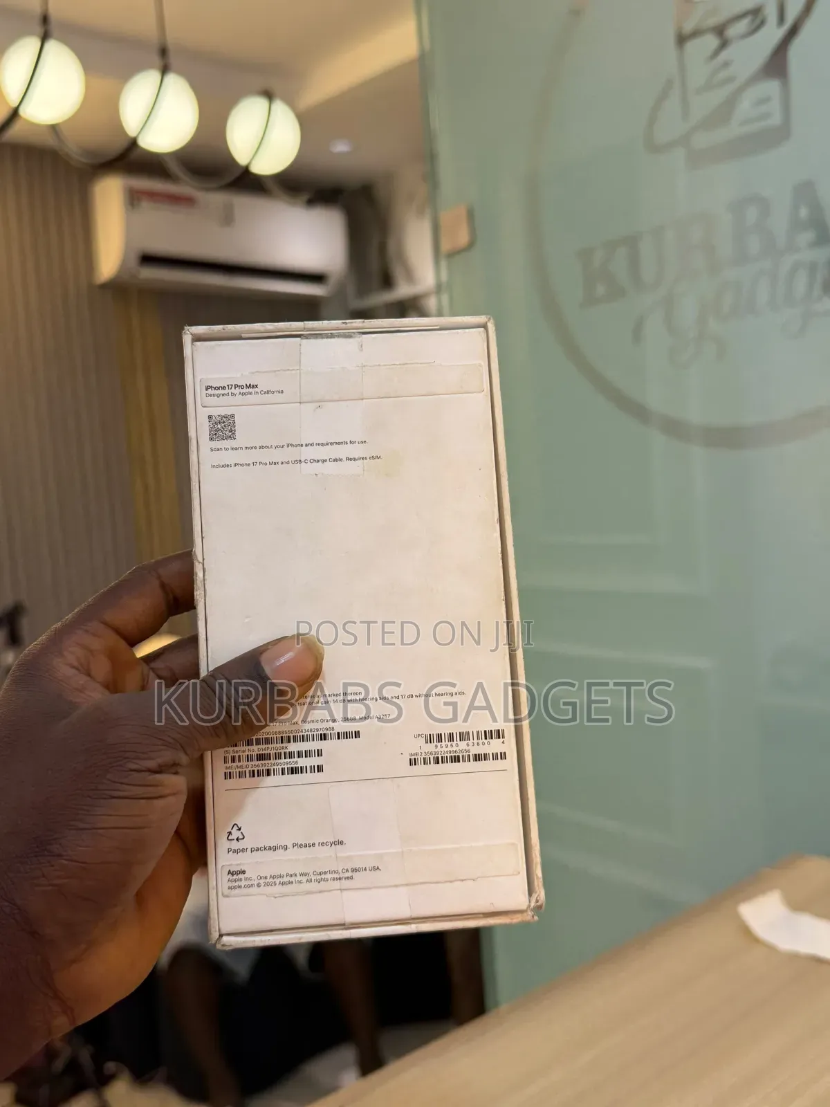 New Apple iPhone 17 Pro Max 256 GB Orange