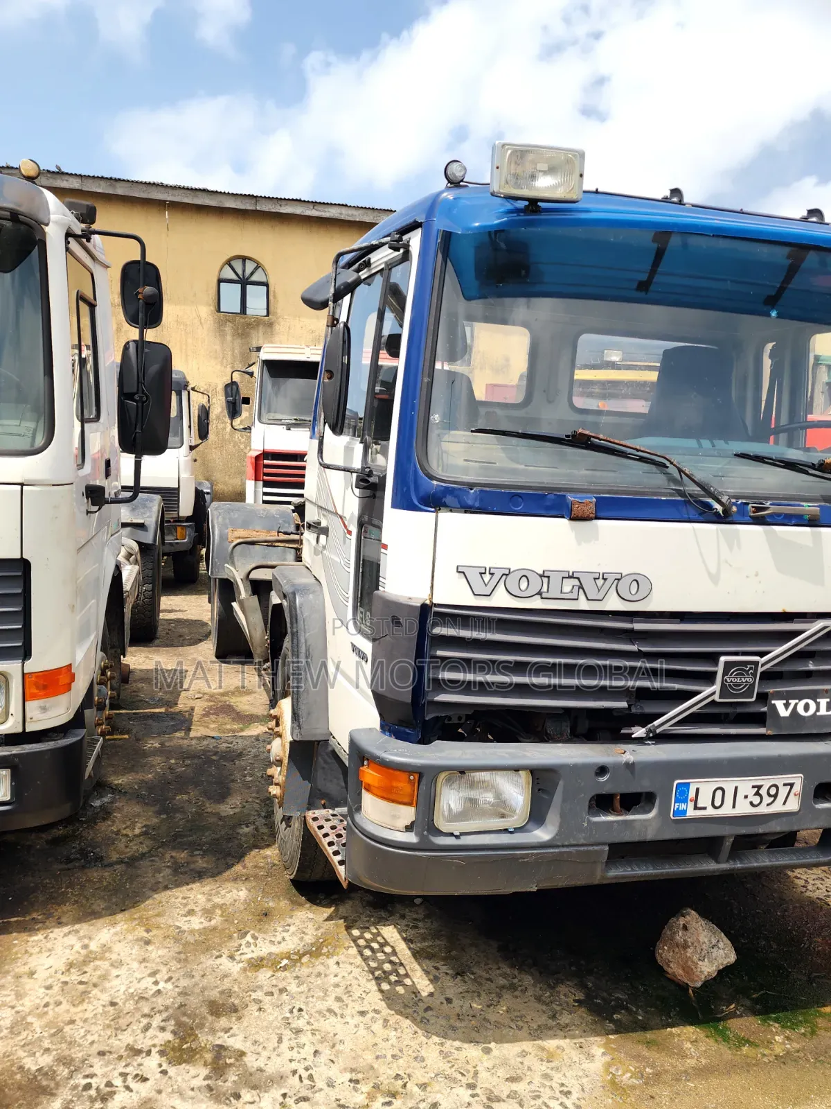 Foreign Used Volvo Fl6 Cap and Chassis Truck 10 Bolts
