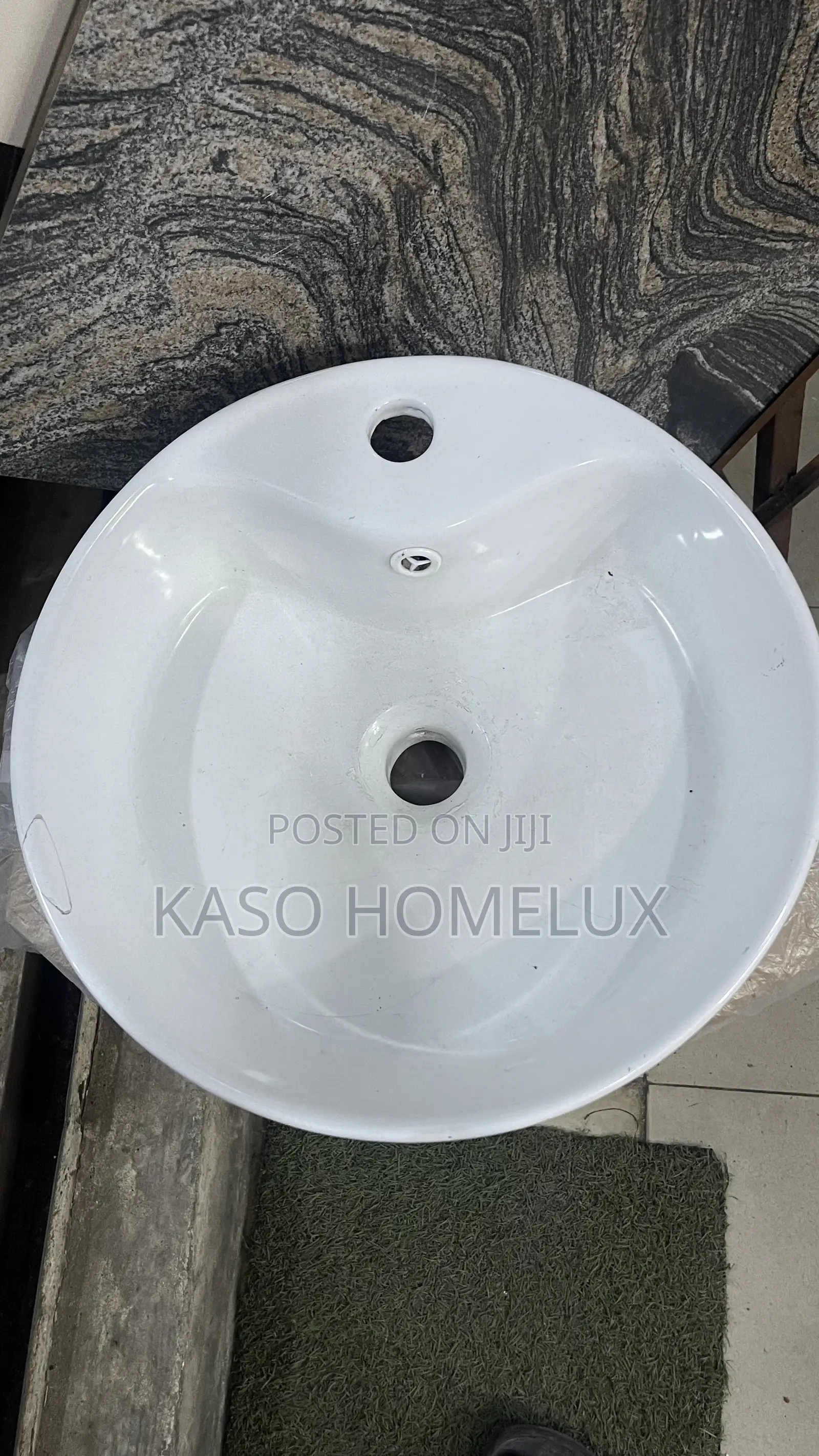 White Color Countertop Wash Hand Basin