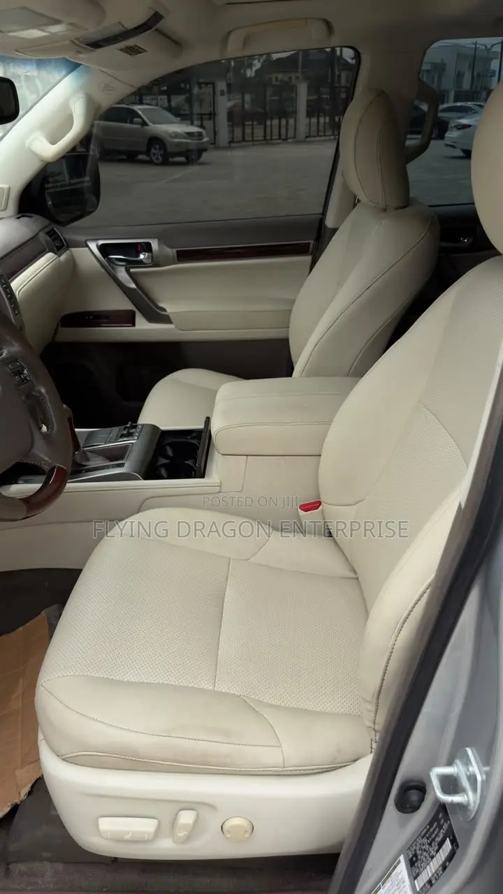 Lexus GX 460 Base 2016 Silver