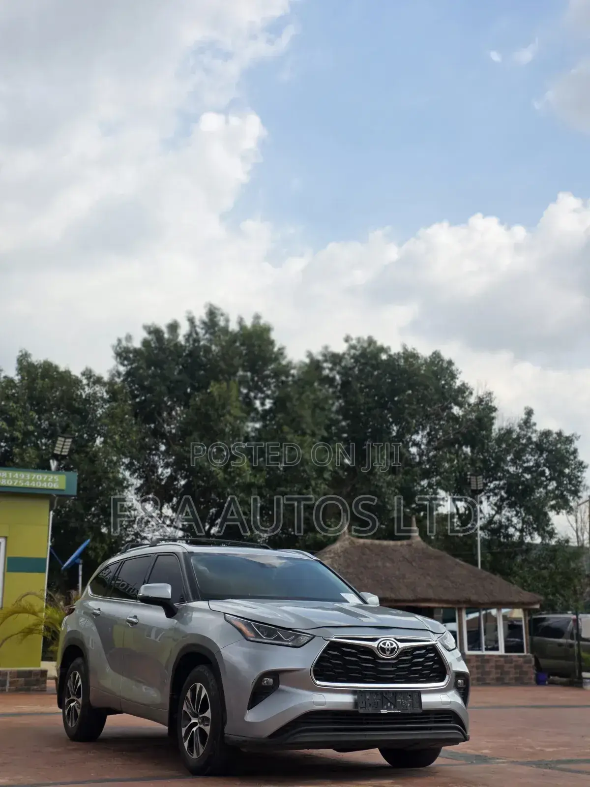 Toyota Highlander 2022 Silver