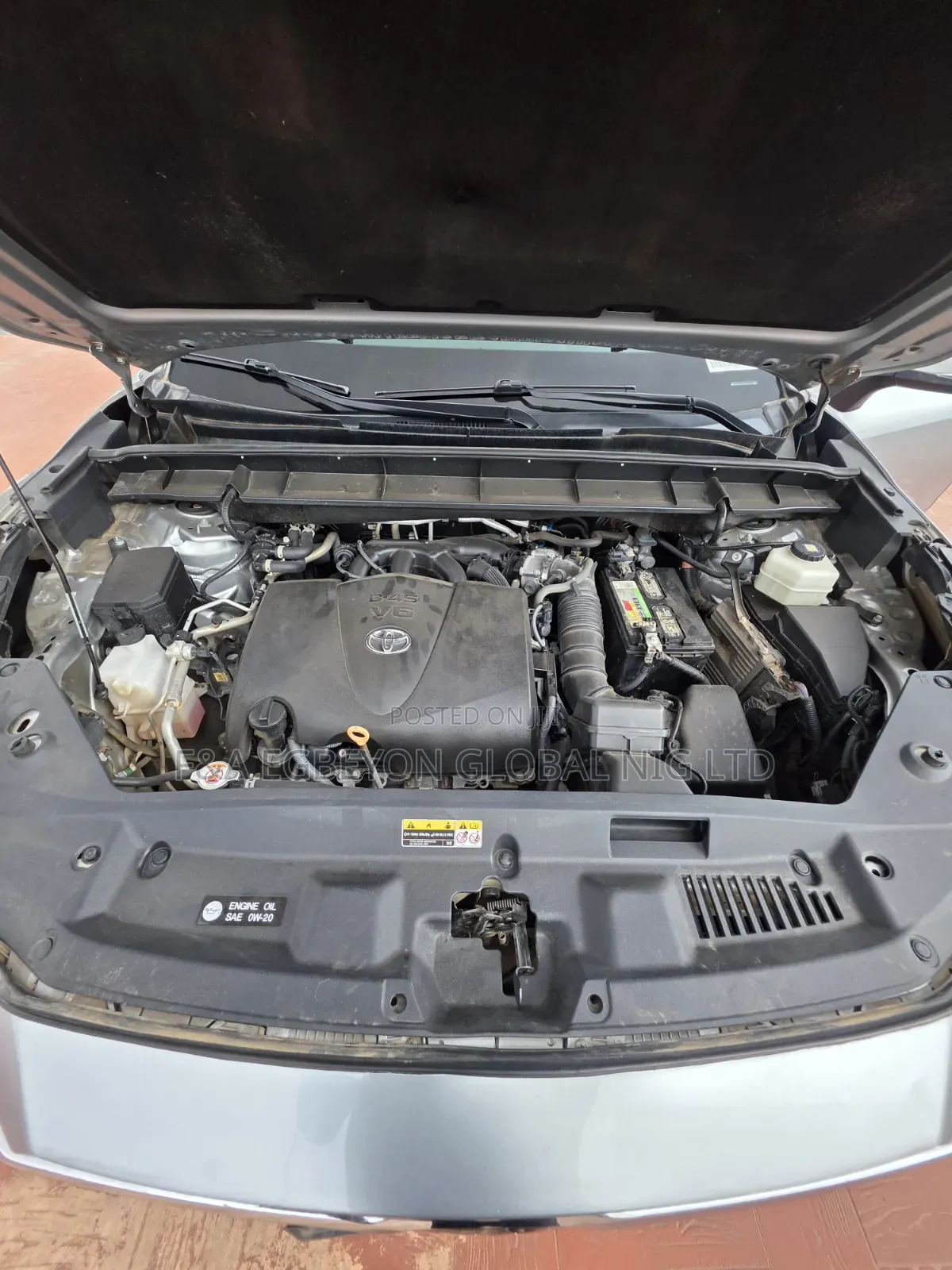 Toyota Highlander 2022 Silver