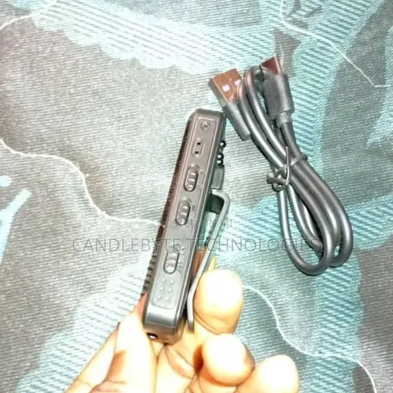 Mini Body Camera Records Video Audio With USB Rechargeable Battery