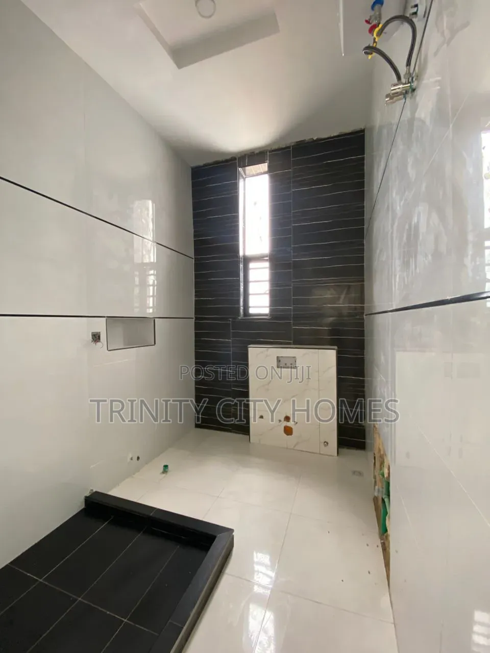 4bdrm Duplex in Sangotedo for sale