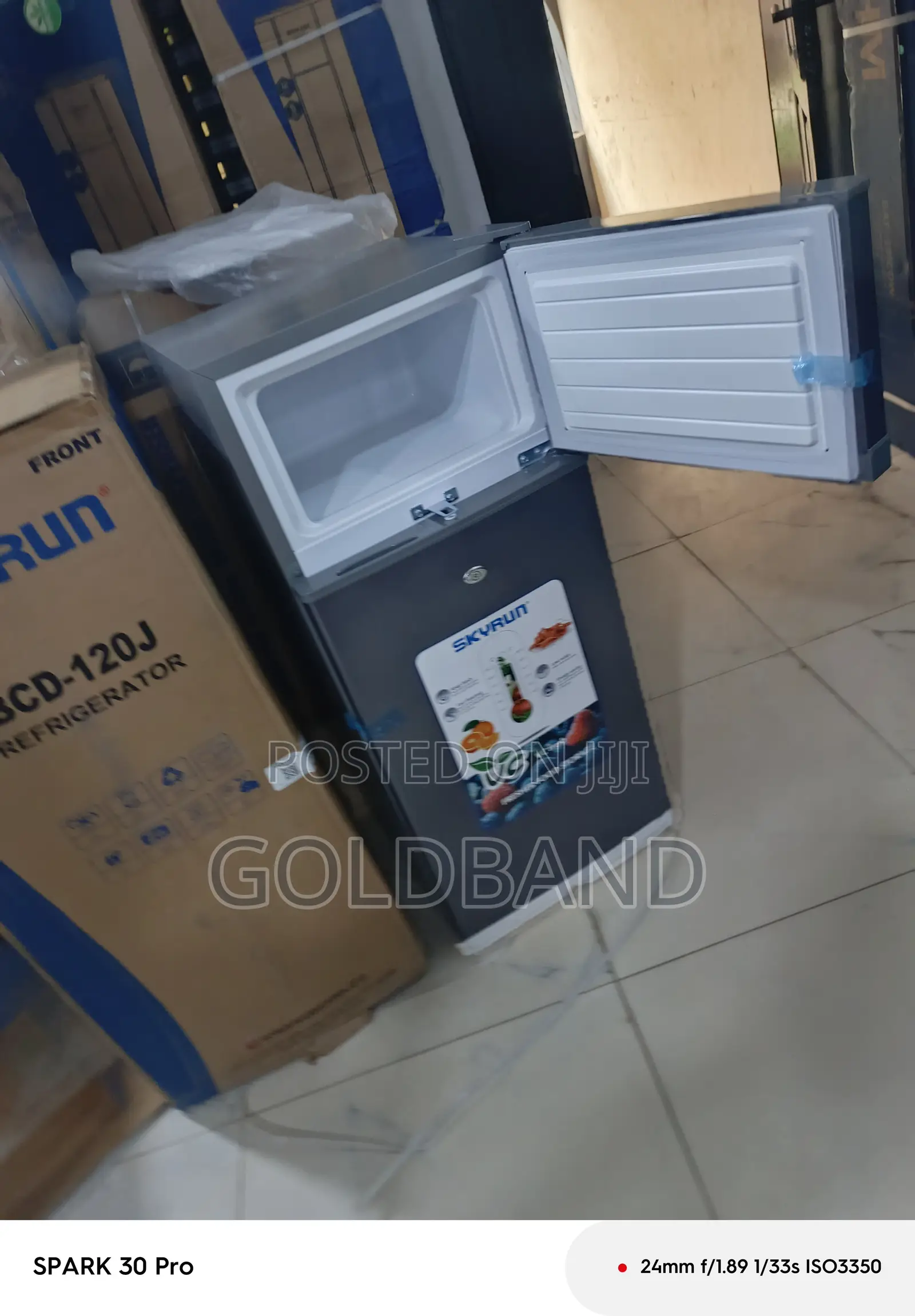 Skyrun BCD-120 120L Compact Double Door Refrigerator