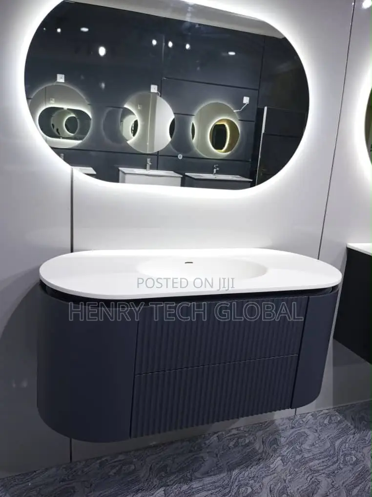 Cabinet Basin With Mirror