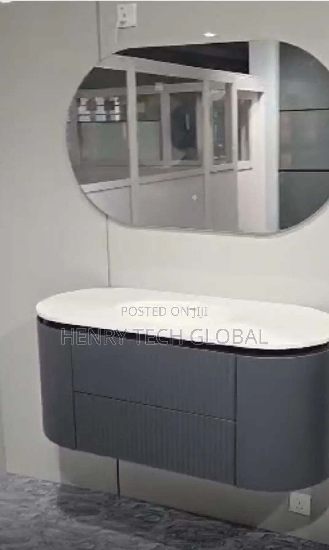 Cabinet Basin With Mirror