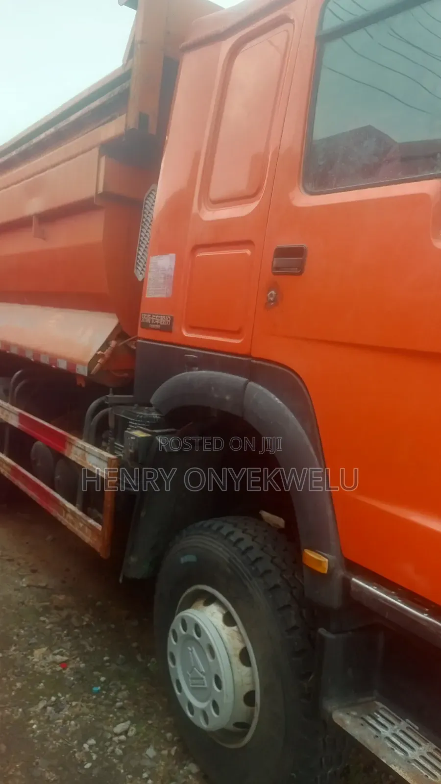 Howo 10 Tyres Tipper