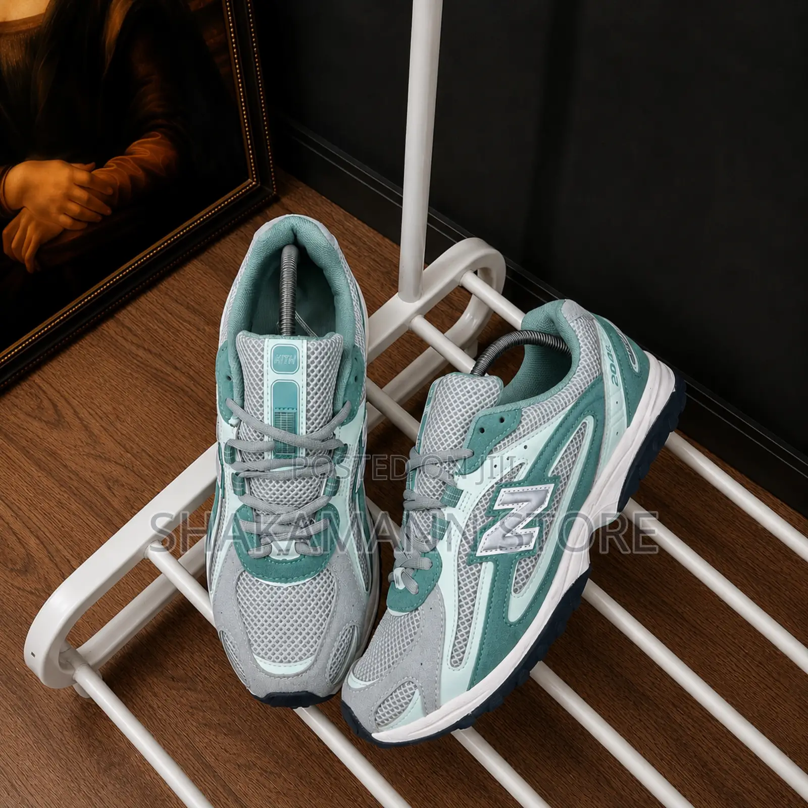 ORIGINAL New Balance 204L "Kith - Green" Sneakers