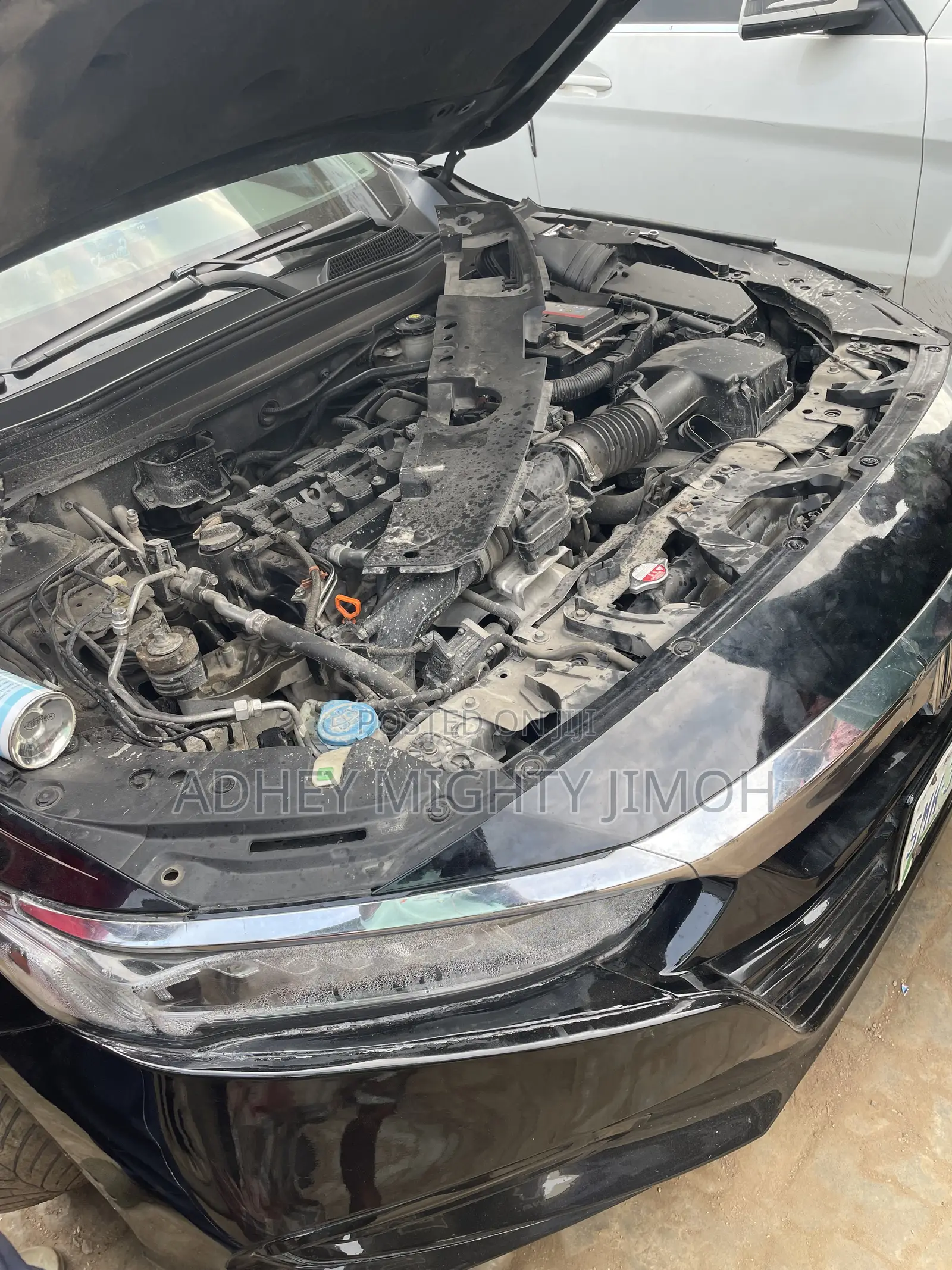 Best Honda and Acura Mechanic in Ladipo With Diagnosis Machine