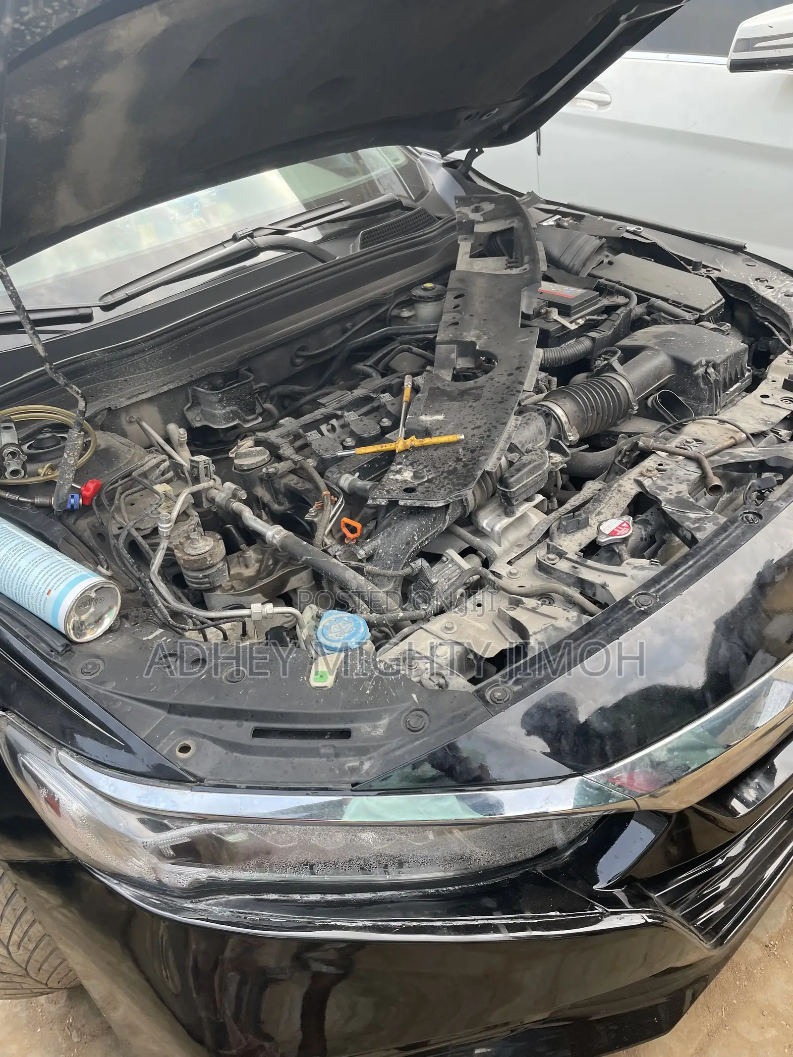 Best Honda and Acura Mechanic in Ladipo With Diagnosis Machine