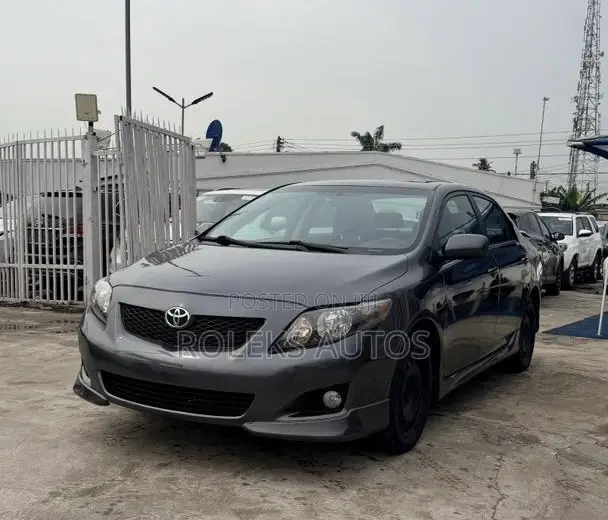 Toyota Corolla S 4dr Sedan (1.8L 4cyl 4A) 2011 Gray