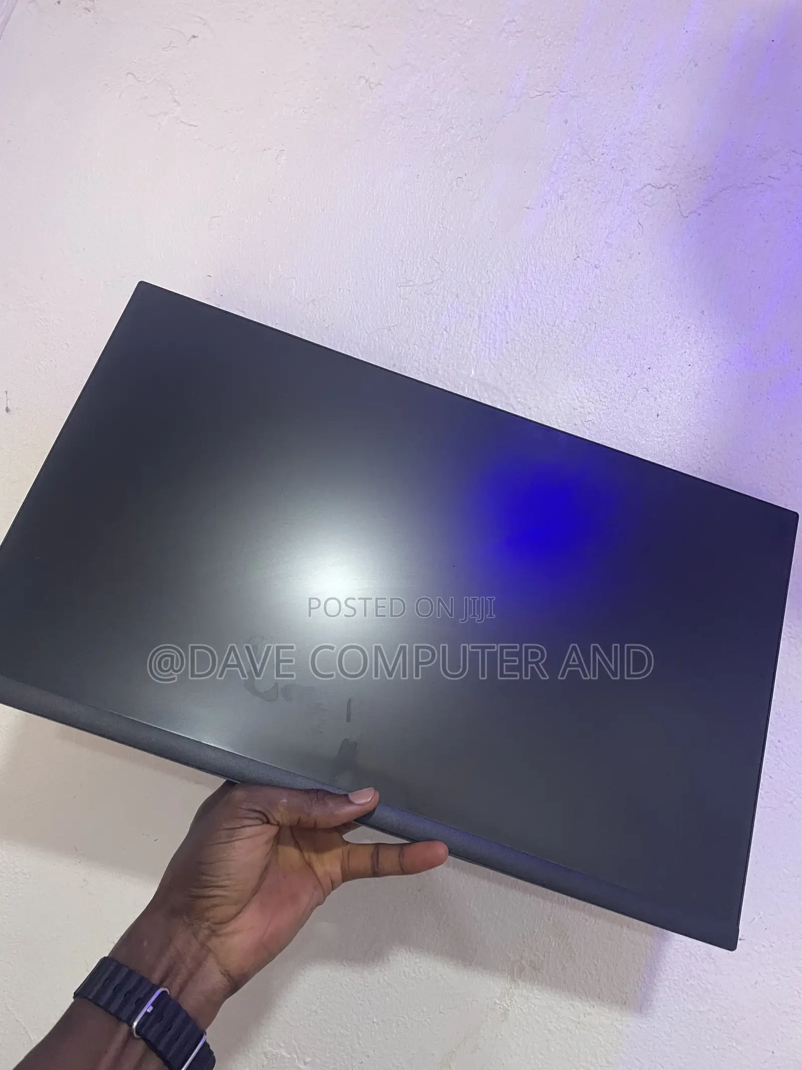 Dell P2422h Frameless Monitor 24inches With Stand
