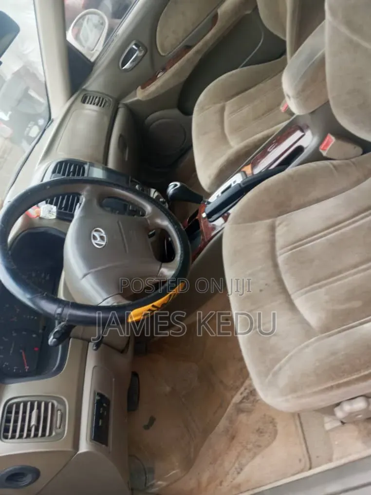 Hyundai Sonata 2006 Silver