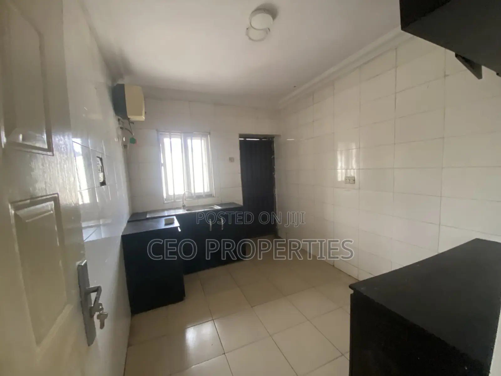 2bdrm Block of Flats in Estate/Alllied, Ajah for rent