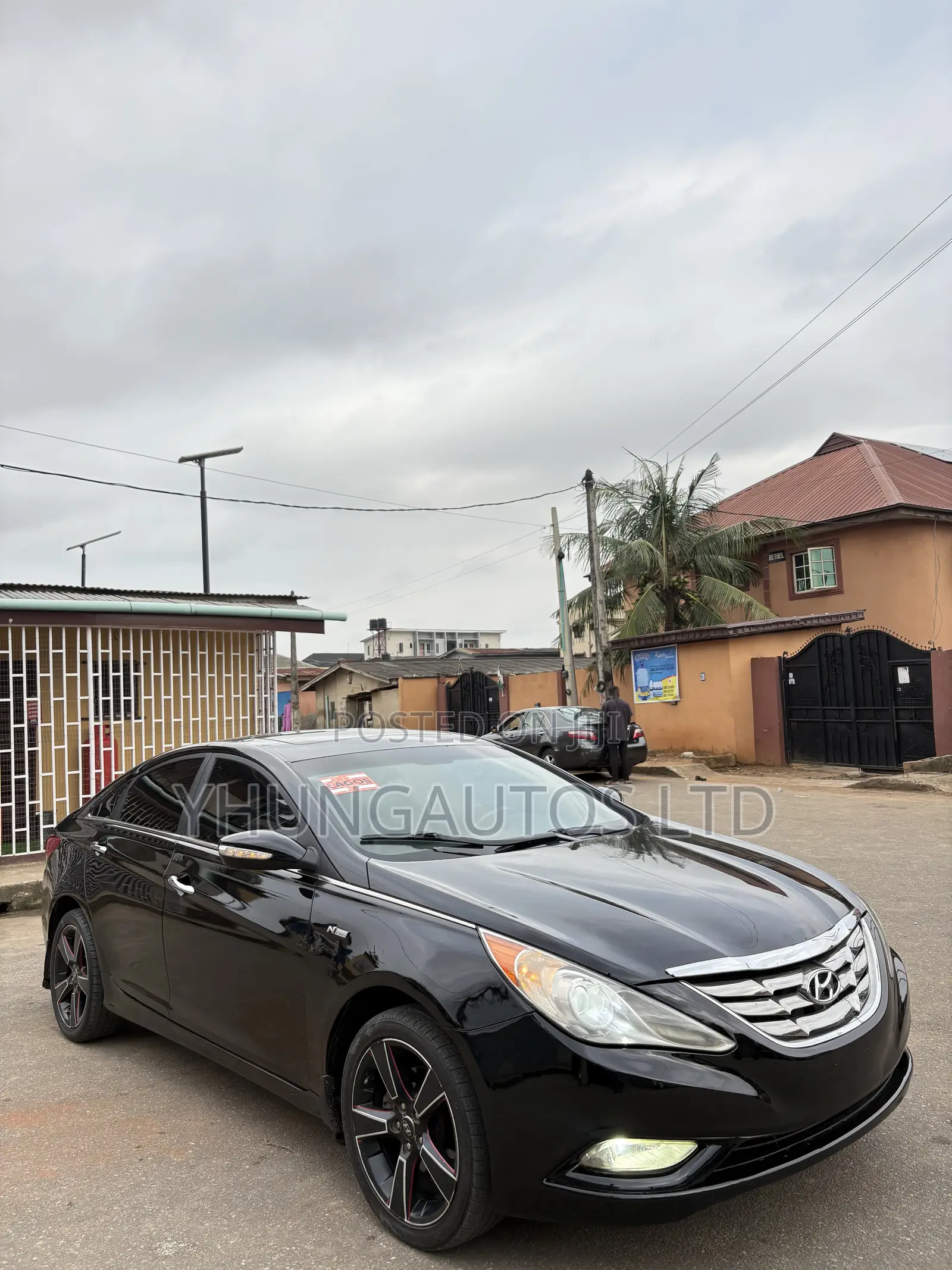 Hyundai Sonata Limited 2.0T Sedan (2.0L 4cyl 6A) 2012 Black