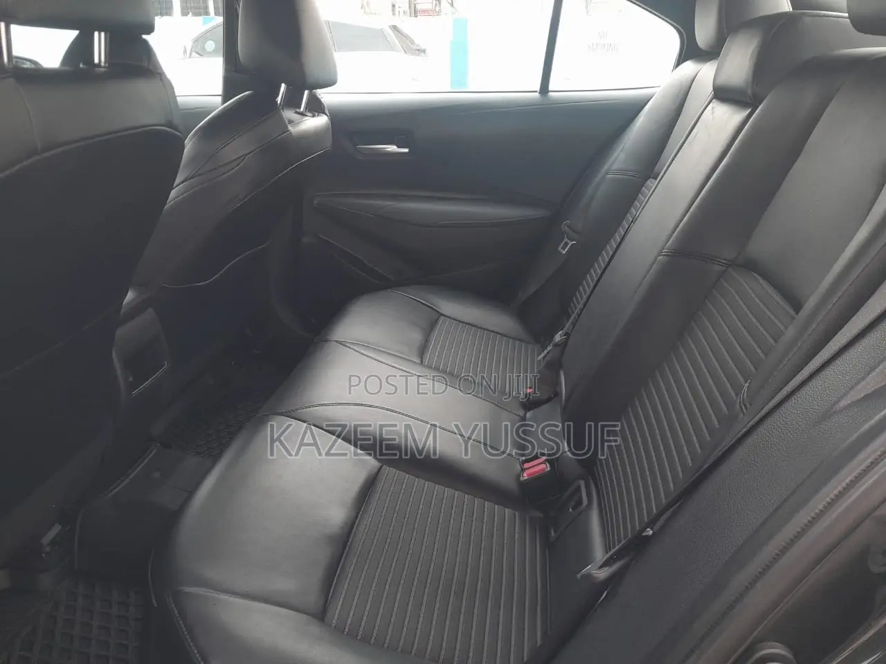 Toyota Corolla XSE 2020 Blue