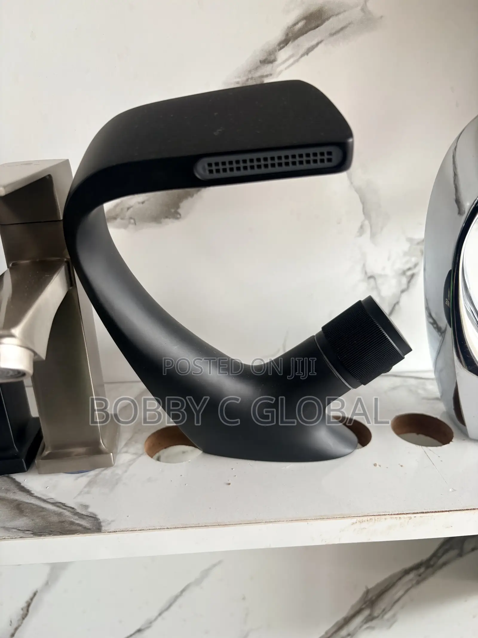Luxury G-Shape Black Basin Mixer
