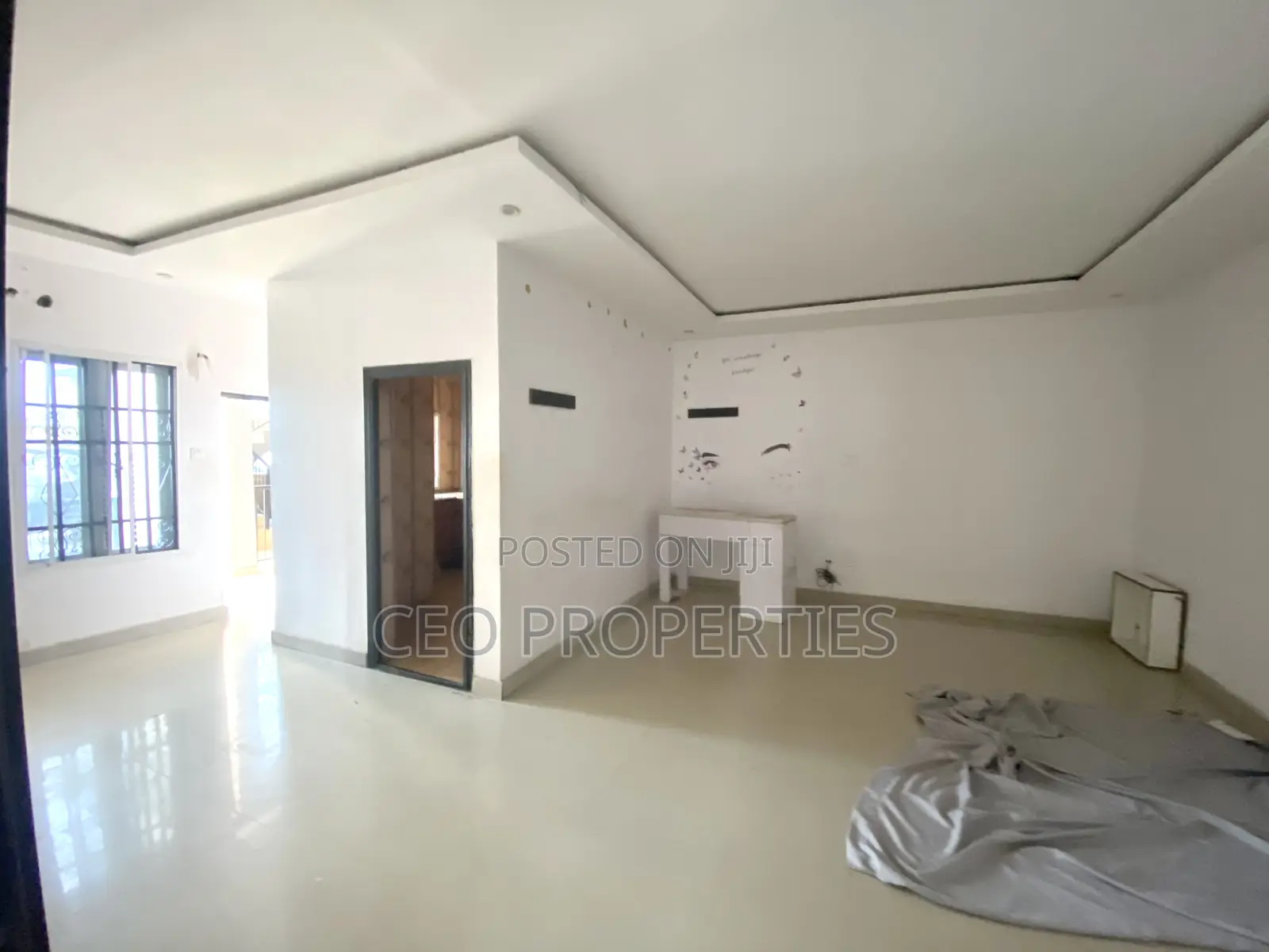 2bdrm Block of Flats in Estate/Badore-Peace, Ajah for rent