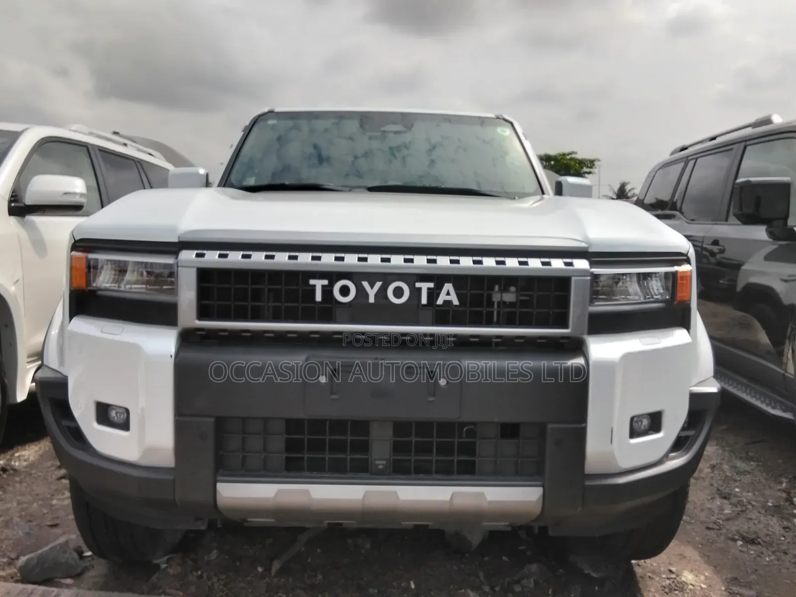 Toyota Land Cruiser Prado 2025 White
