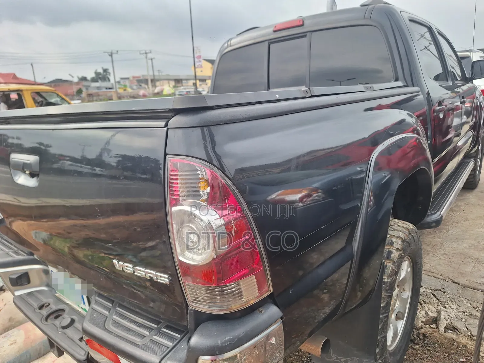 Toyota Tacoma 2010 Black