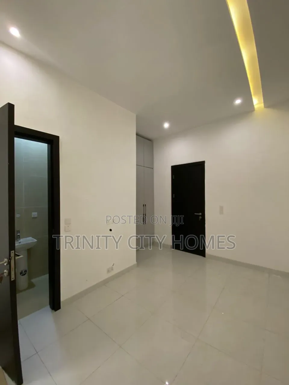 5bdrm Duplex in Ajah Lagos State for sale