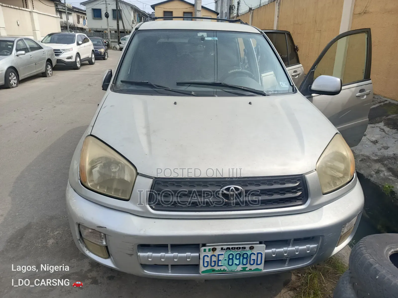 Toyota RAV4 Automatic 2002 Silver