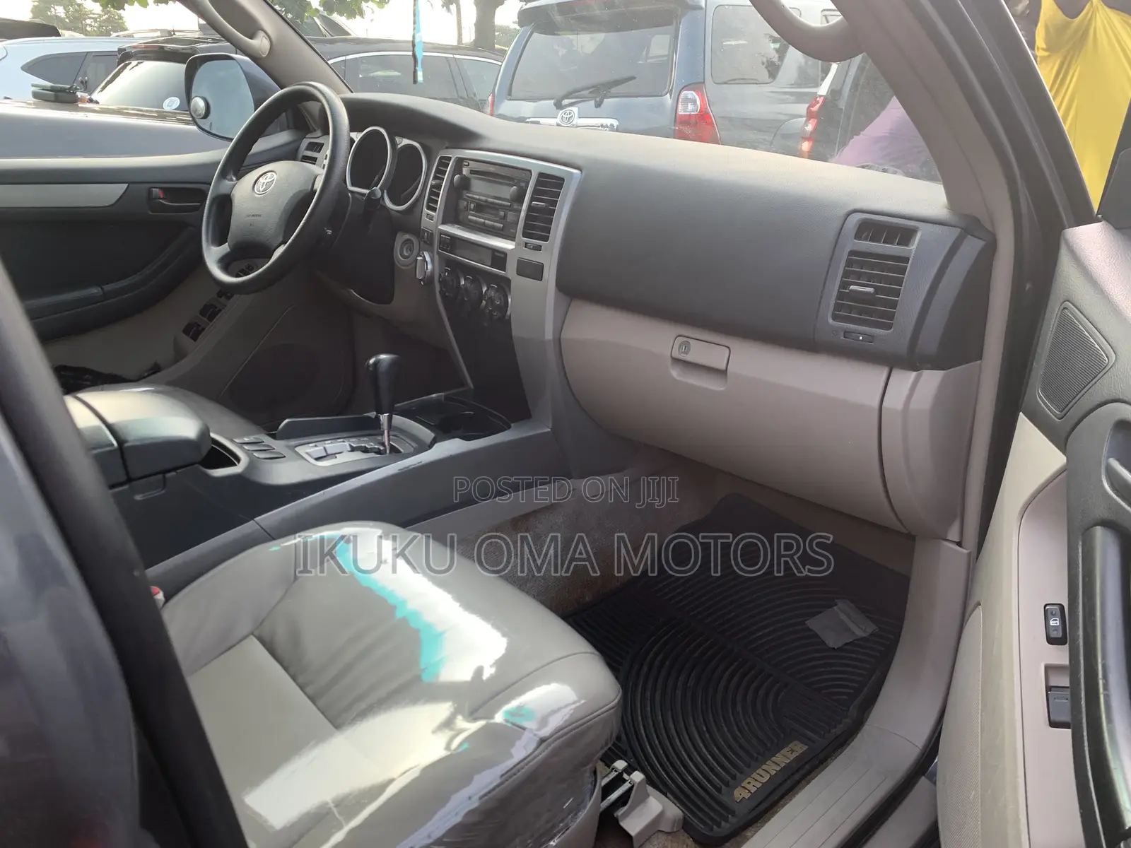 Toyota 4-Runner Limited V8 2005 Gray