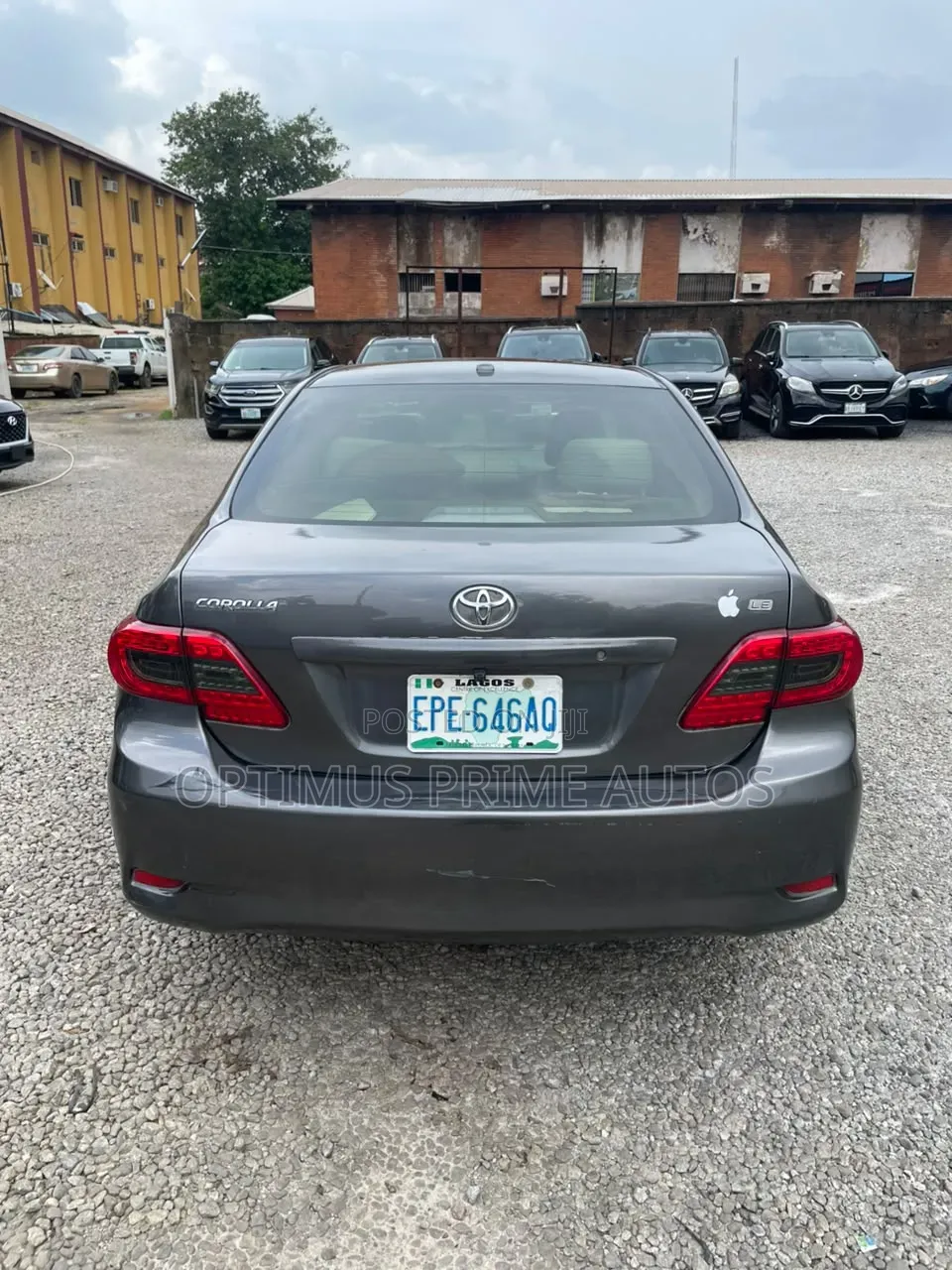 Toyota Corolla 2010 Gray