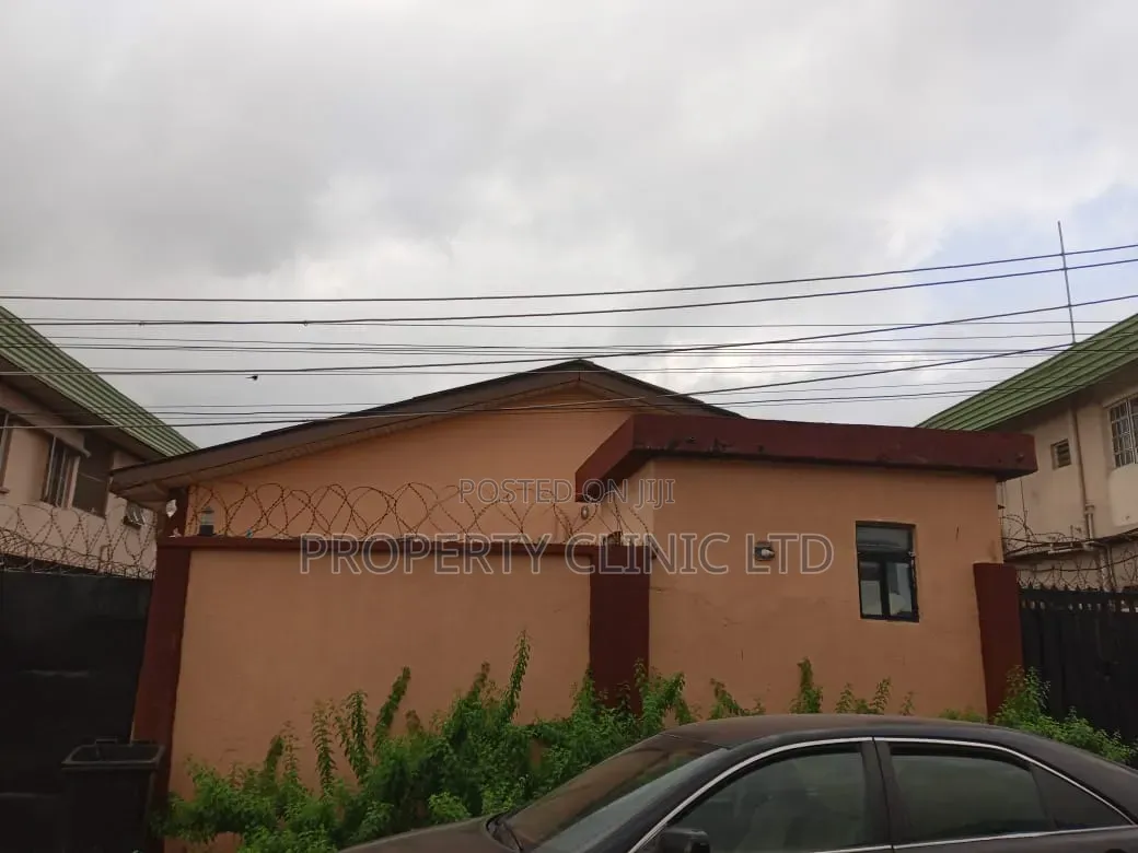 3bdrm Bungalow in Mende for sale