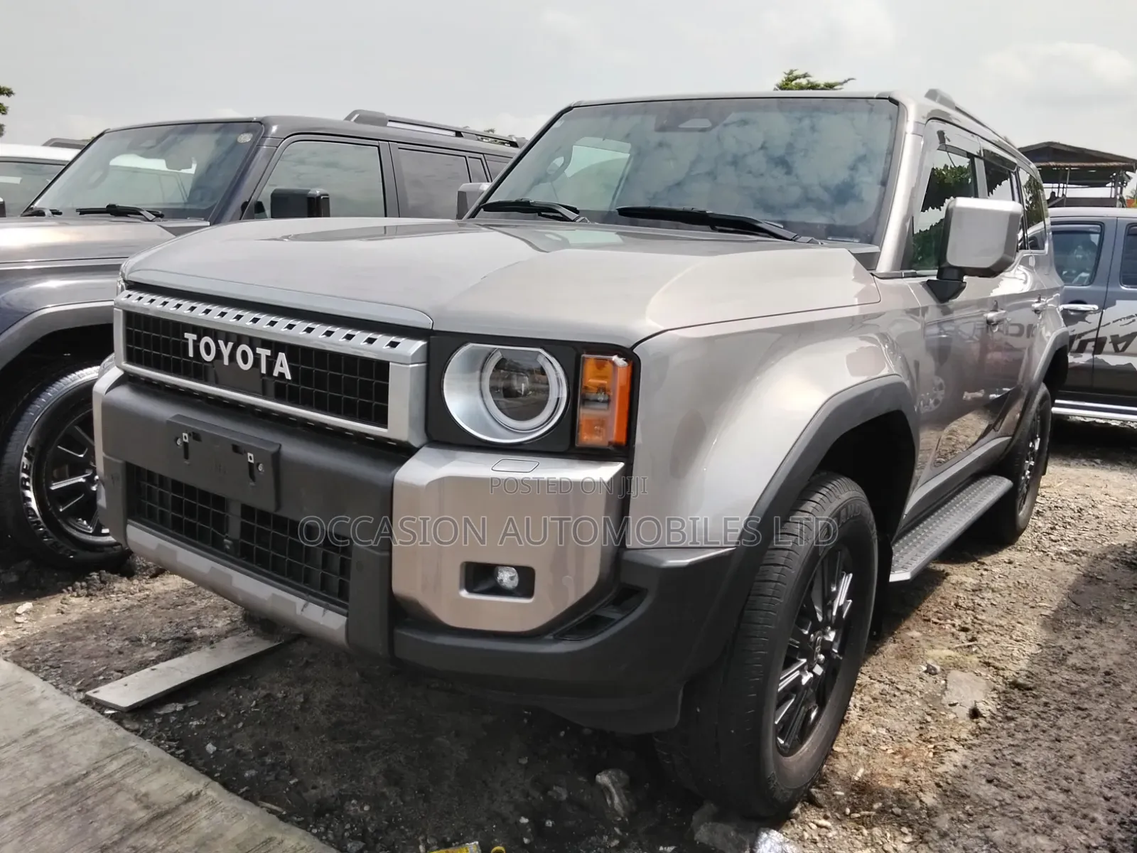 Toyota Land Cruiser Prado 2024 Gray