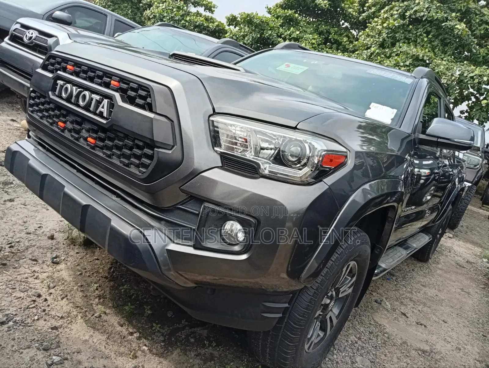 Toyota Tacoma 2018 Gray
