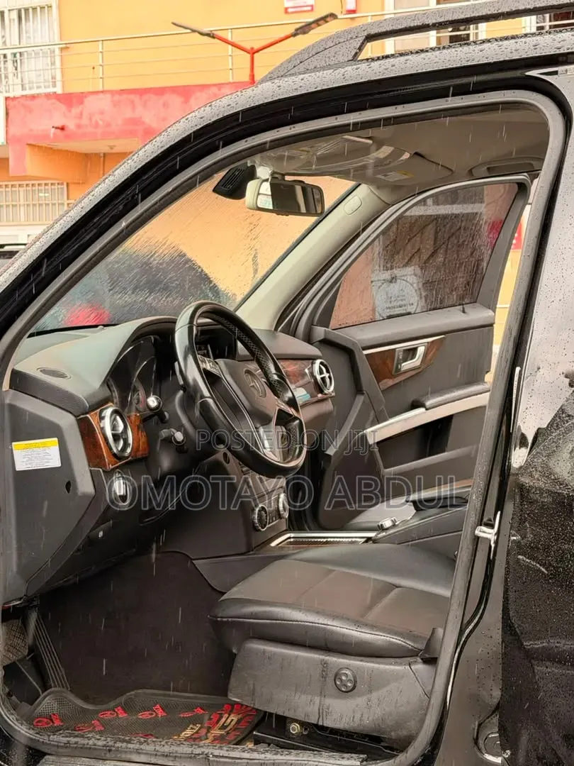 Mercedes-Benz GLK-Class 2013 Black