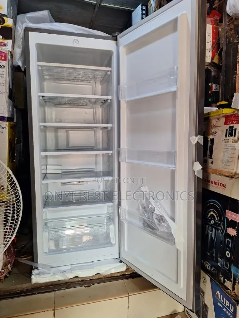 Hisense Upright Freezer RS-189DR