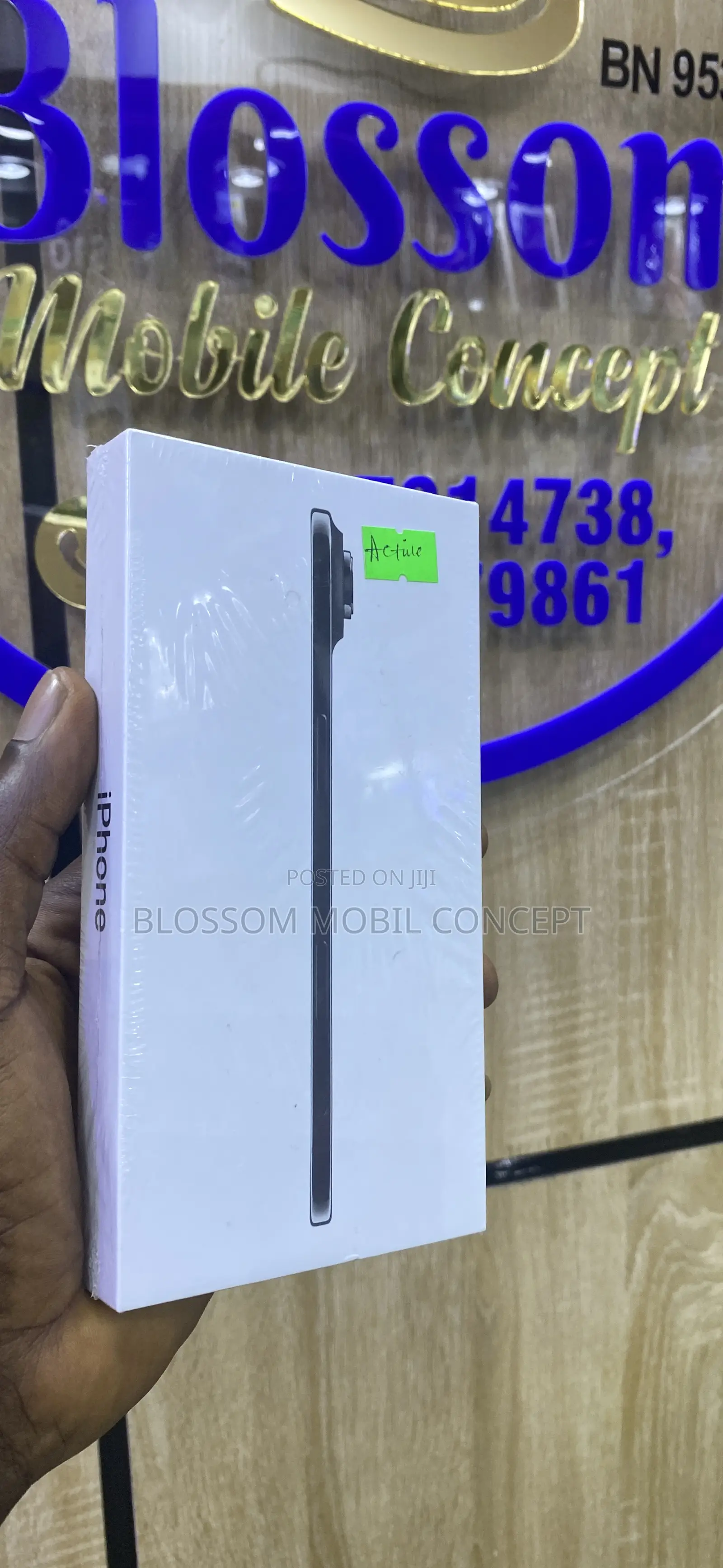 New Apple iPhone Air 256 GB Black